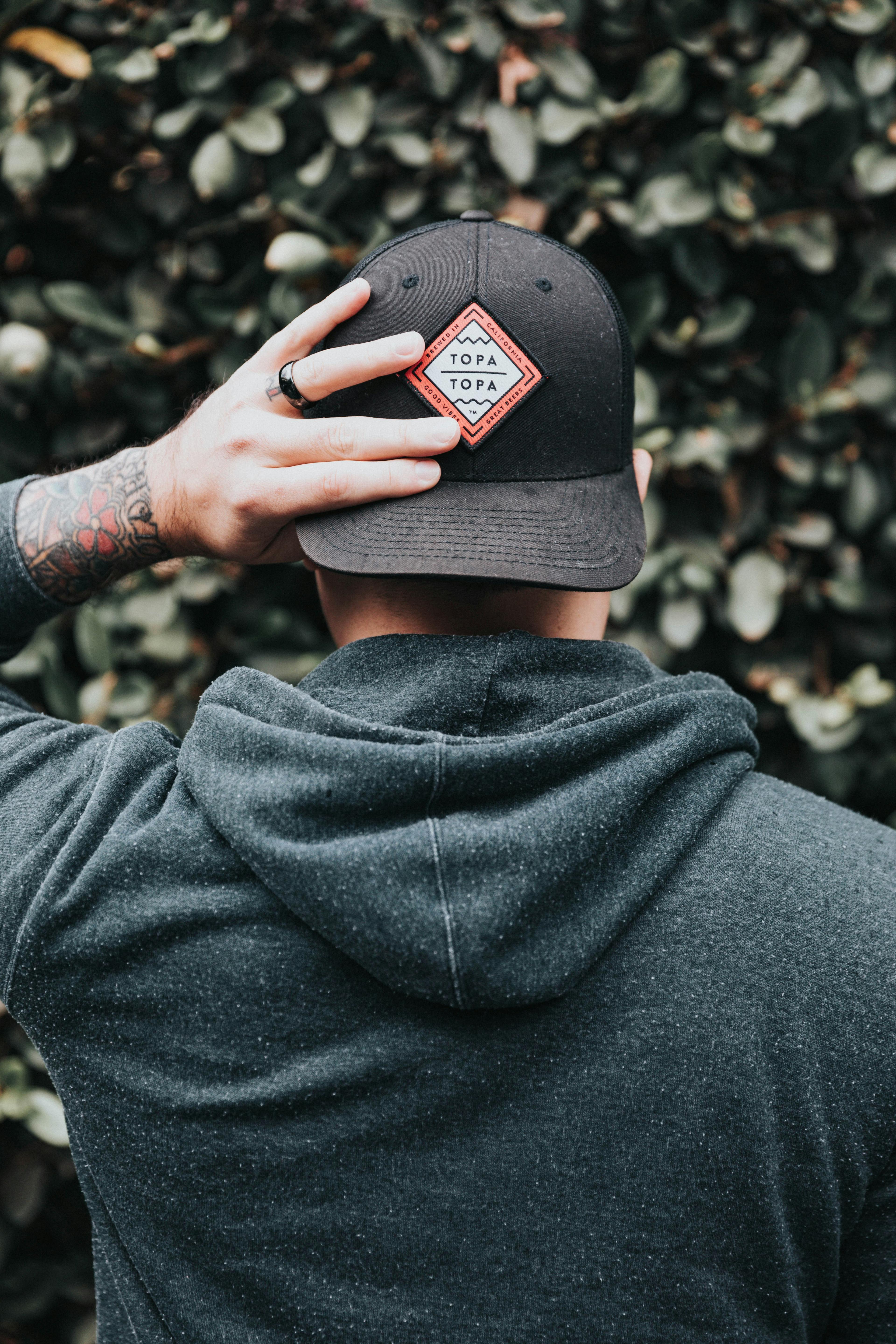 Black cap