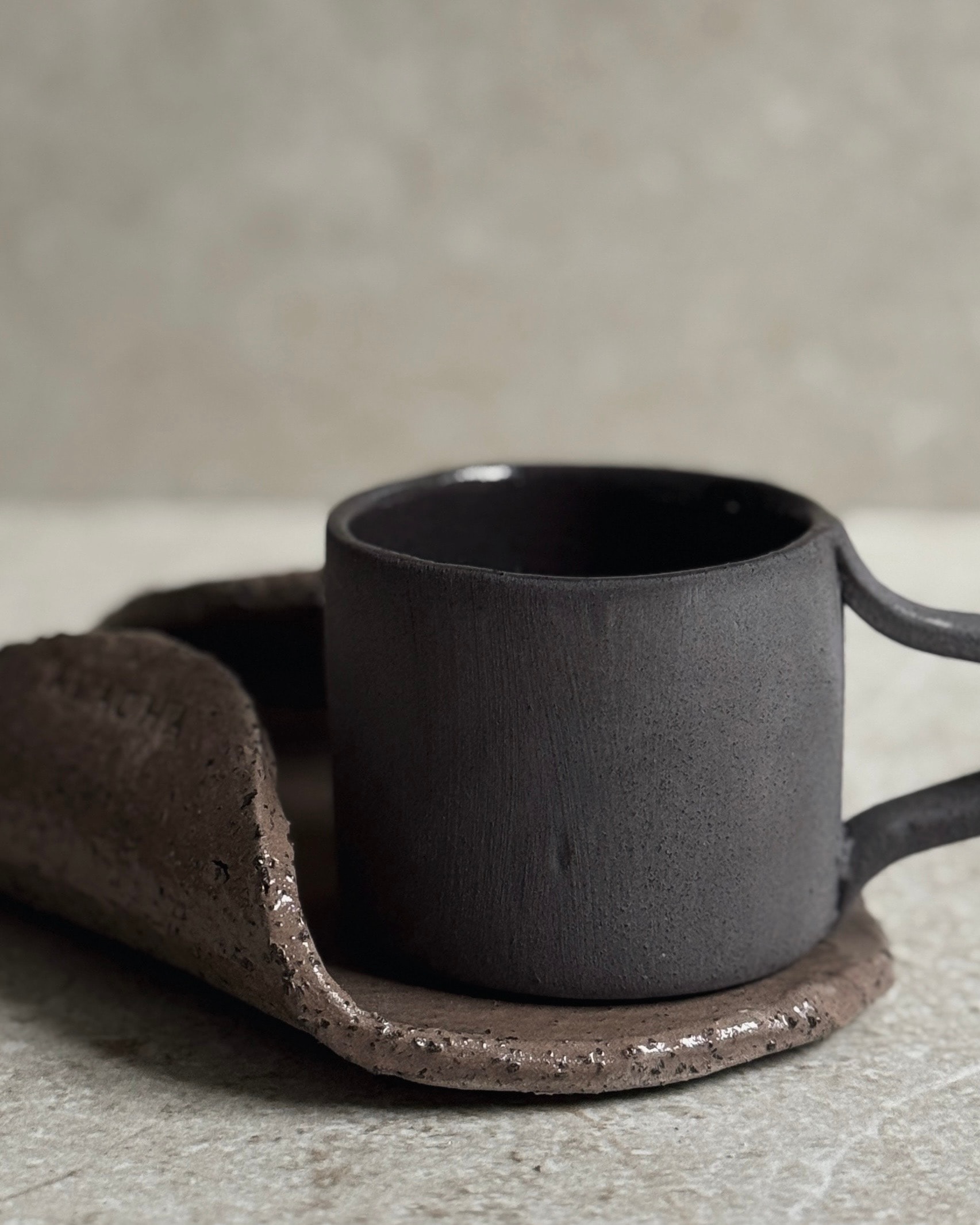 Stone Plate - Handgefertigte Keramik Schale im natürlichen Design