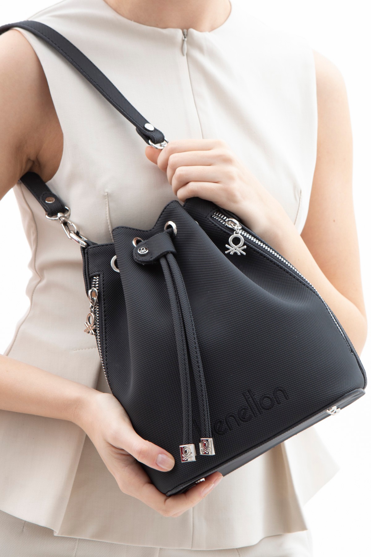 United Colors of Benetton Woman Arm bag Bag Nano BNT_1595