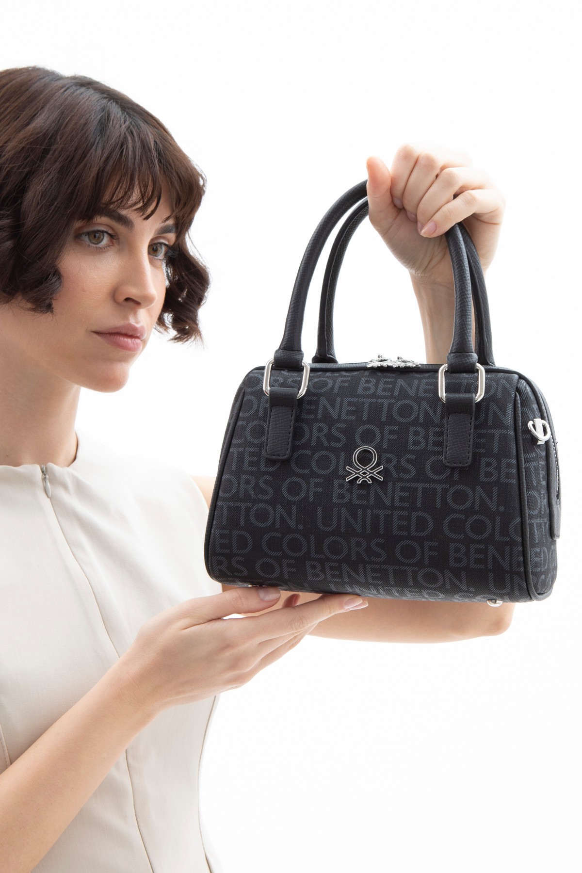United Colors of Benetton Woman Arm bag Bag Monogram Obedness BNT_1613