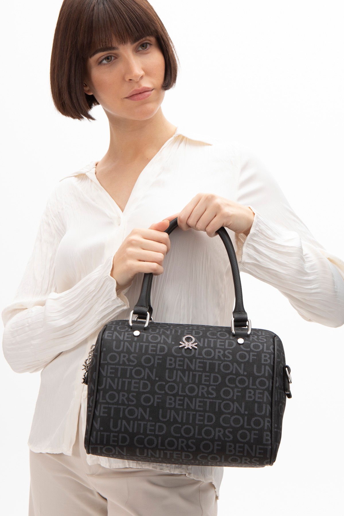 United Colors of Benetton Woman Arm bag Bag Monogram Obedness BNT_1533
