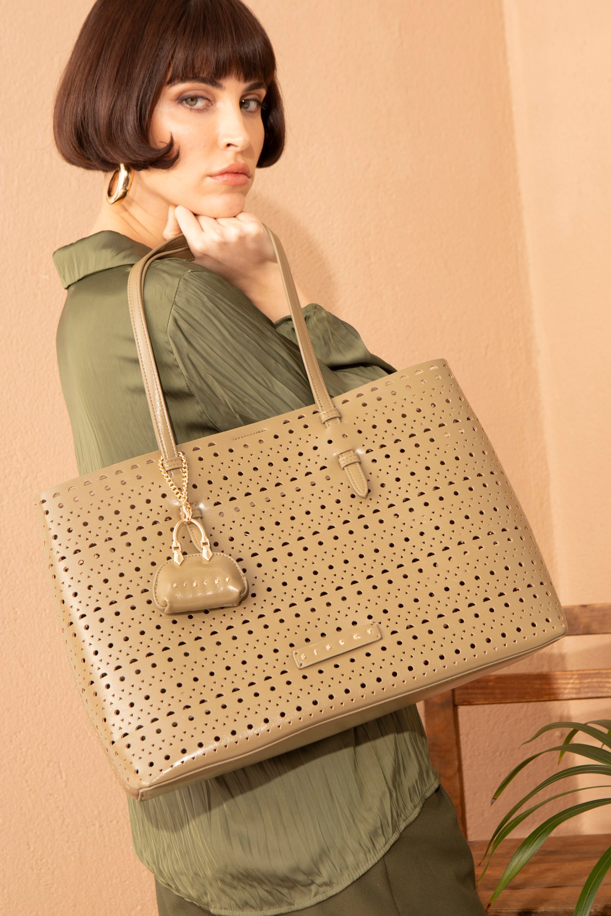 Sisley Woman Arm bag Bag Crushed SLY_169