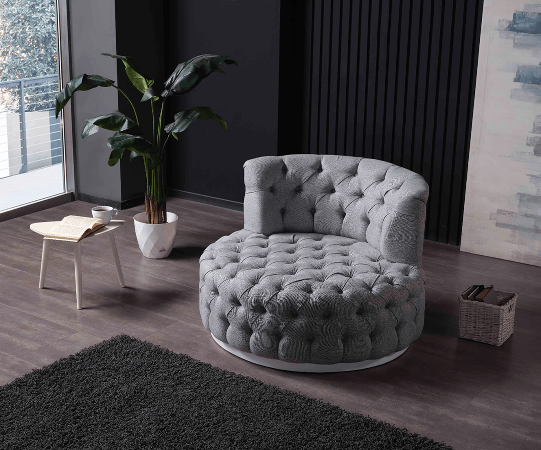Benchler – Kapitonierter Loungesessel mit Hocker