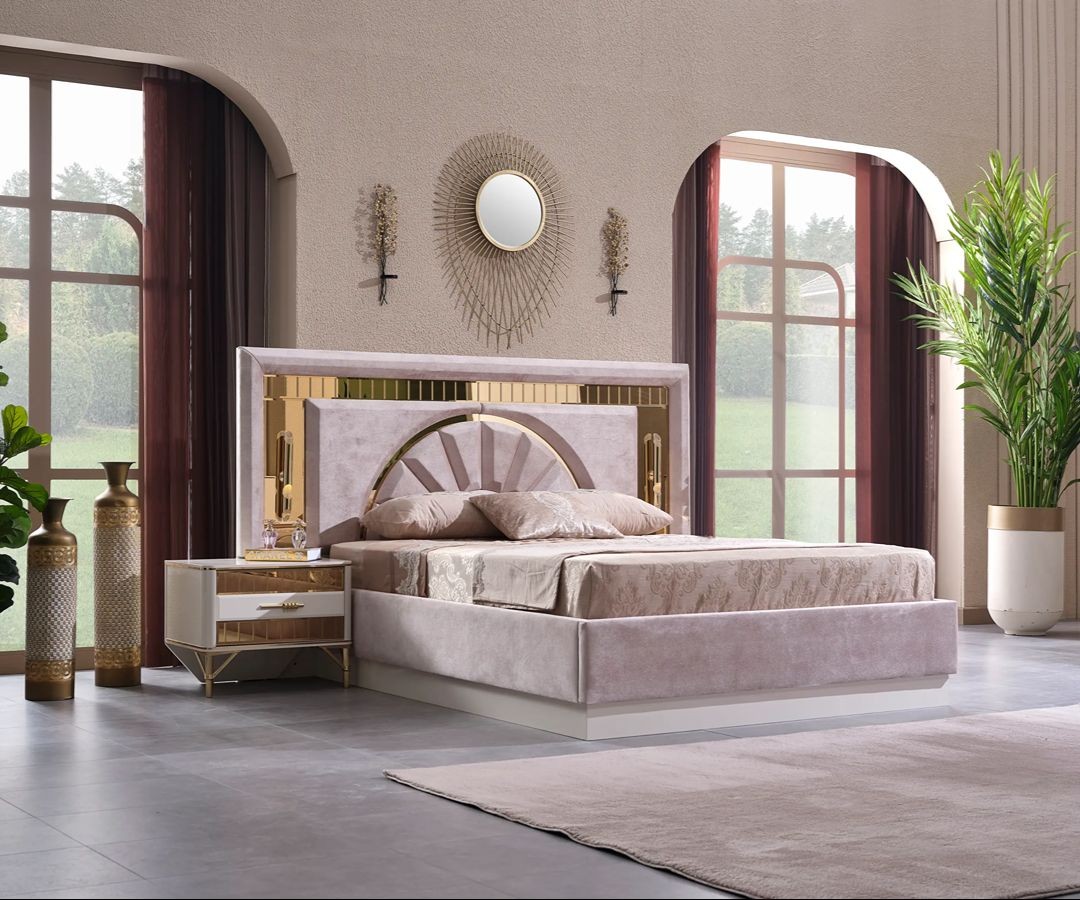 Taşkent Schlafzimmer – Klassischer Chic mit goldenen Akzenten