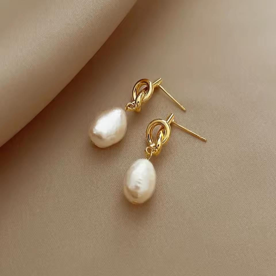 1 Pair Knotted Faux Pearl Dangling Earrings, Vintage and Elegant Knot Shaped
