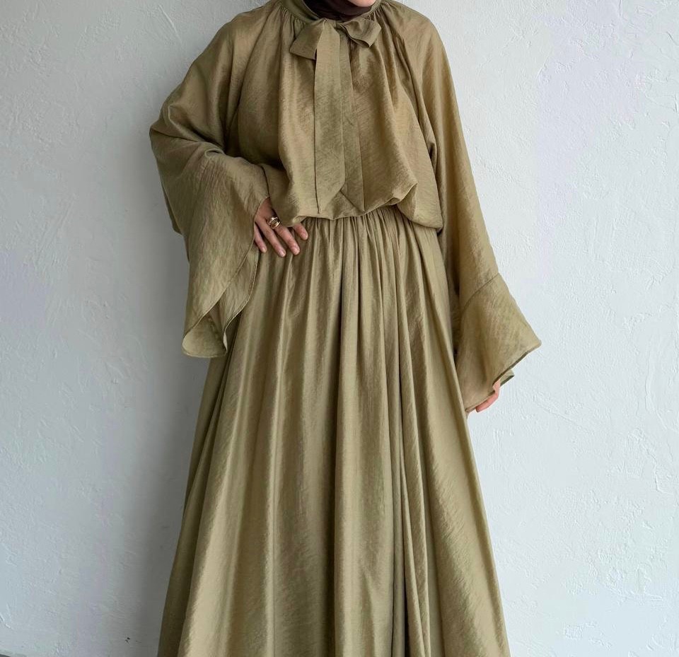 Layali Two-Piece Set - Olive