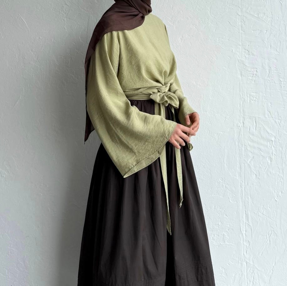 Aurora Blouse - Sage