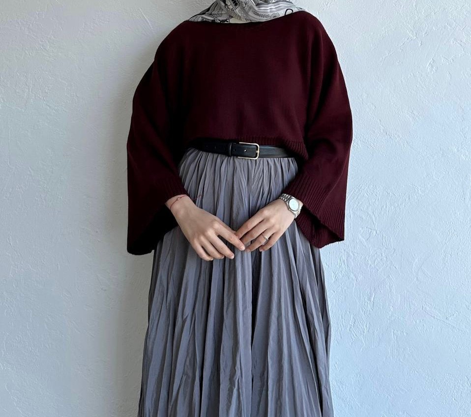 Siena Bell Sleeve - Ruby 