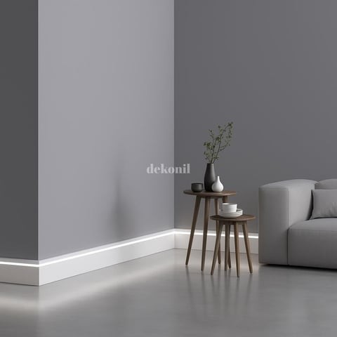 Istanbul LED Lackierbare Sockelleiste 10 cm