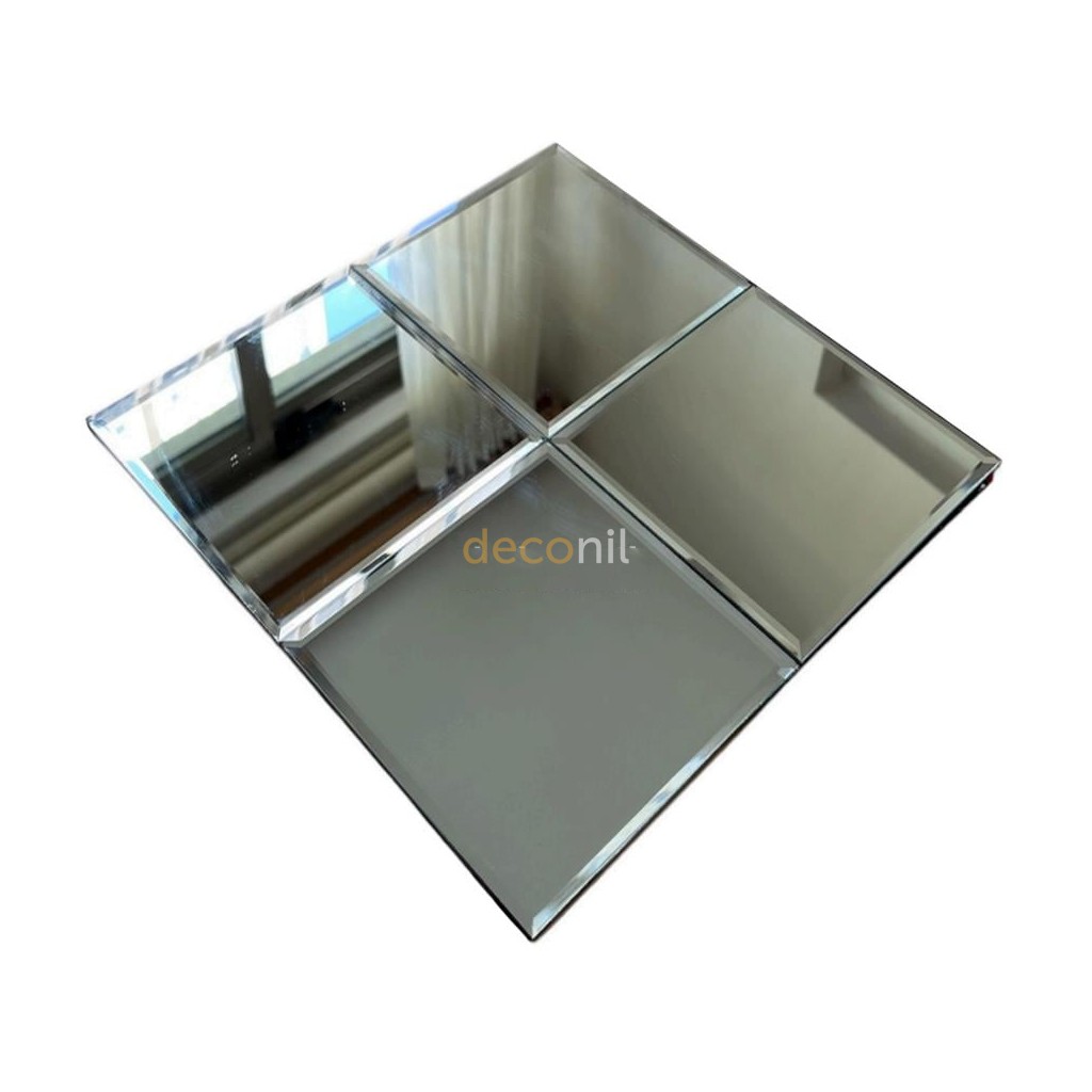 Selbstklebender Spiegel Fliesenkachel 30*30 cm - D04