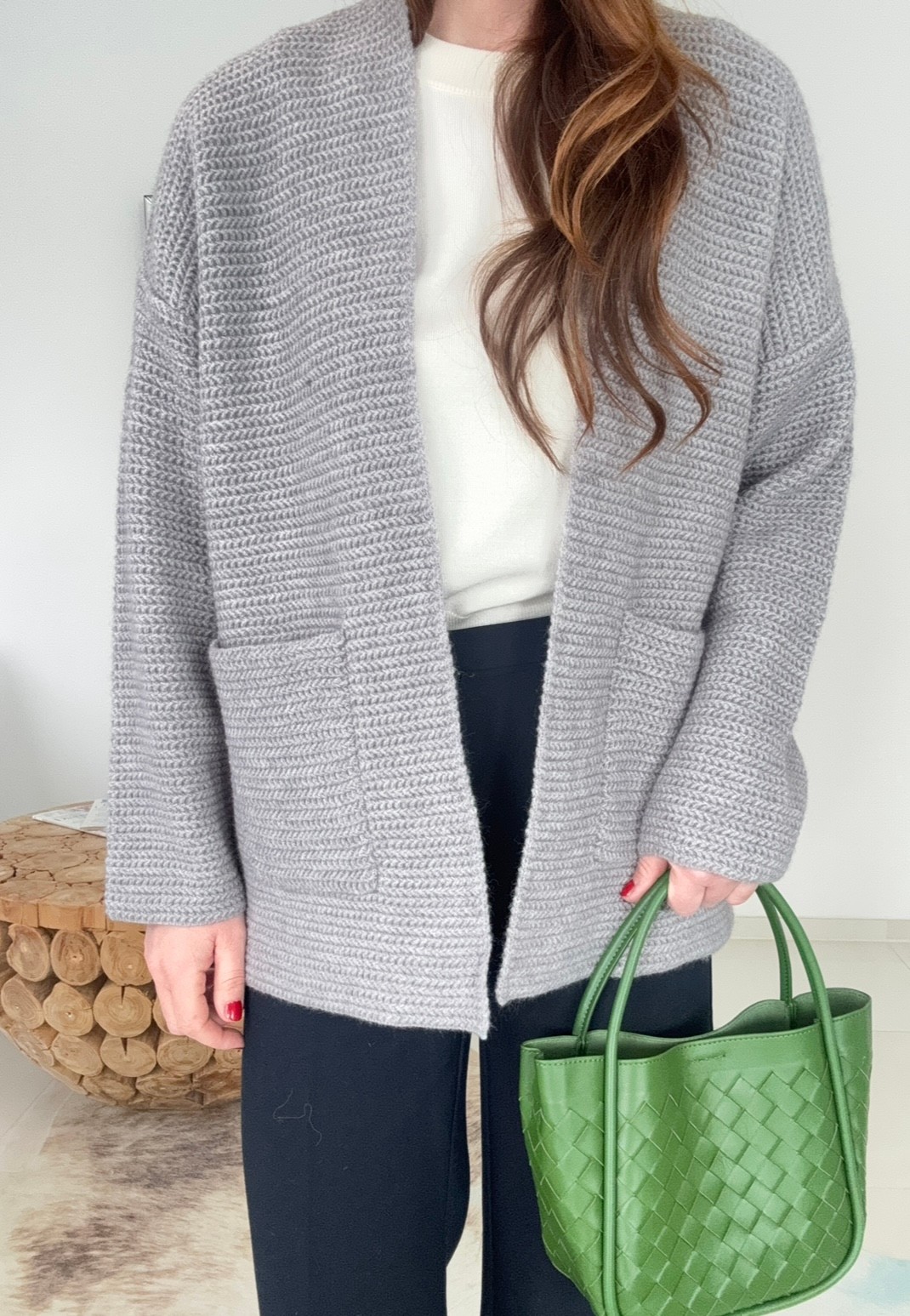 Grobe Strickjacke (Kurz) - Grau