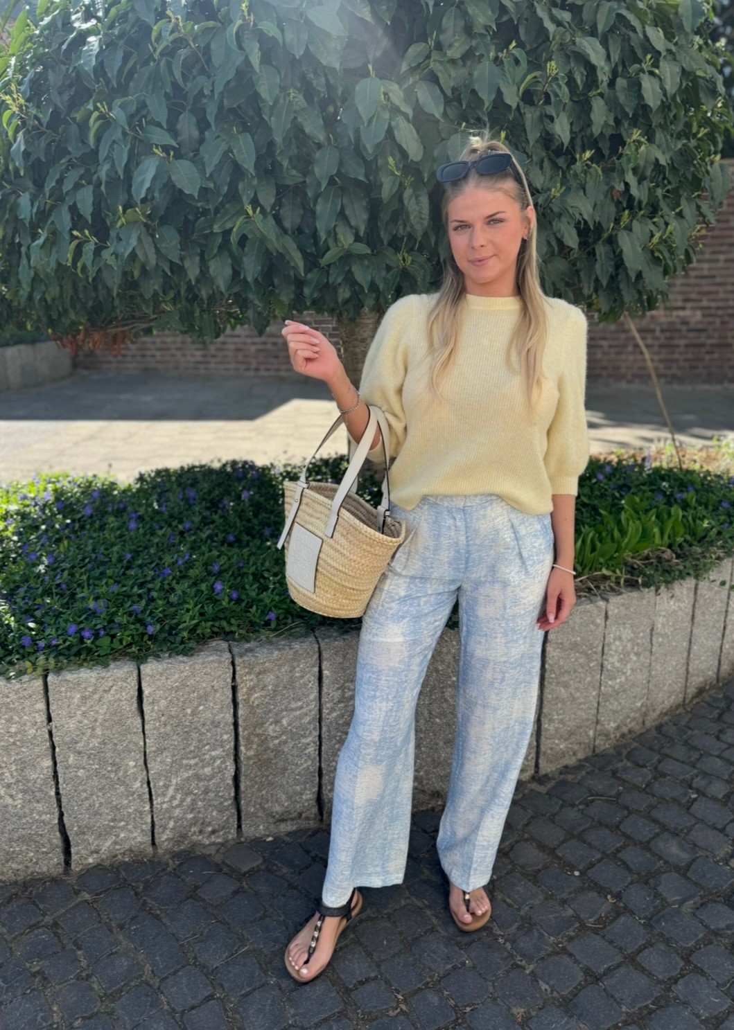Stoffhose mit Print - Hellblau