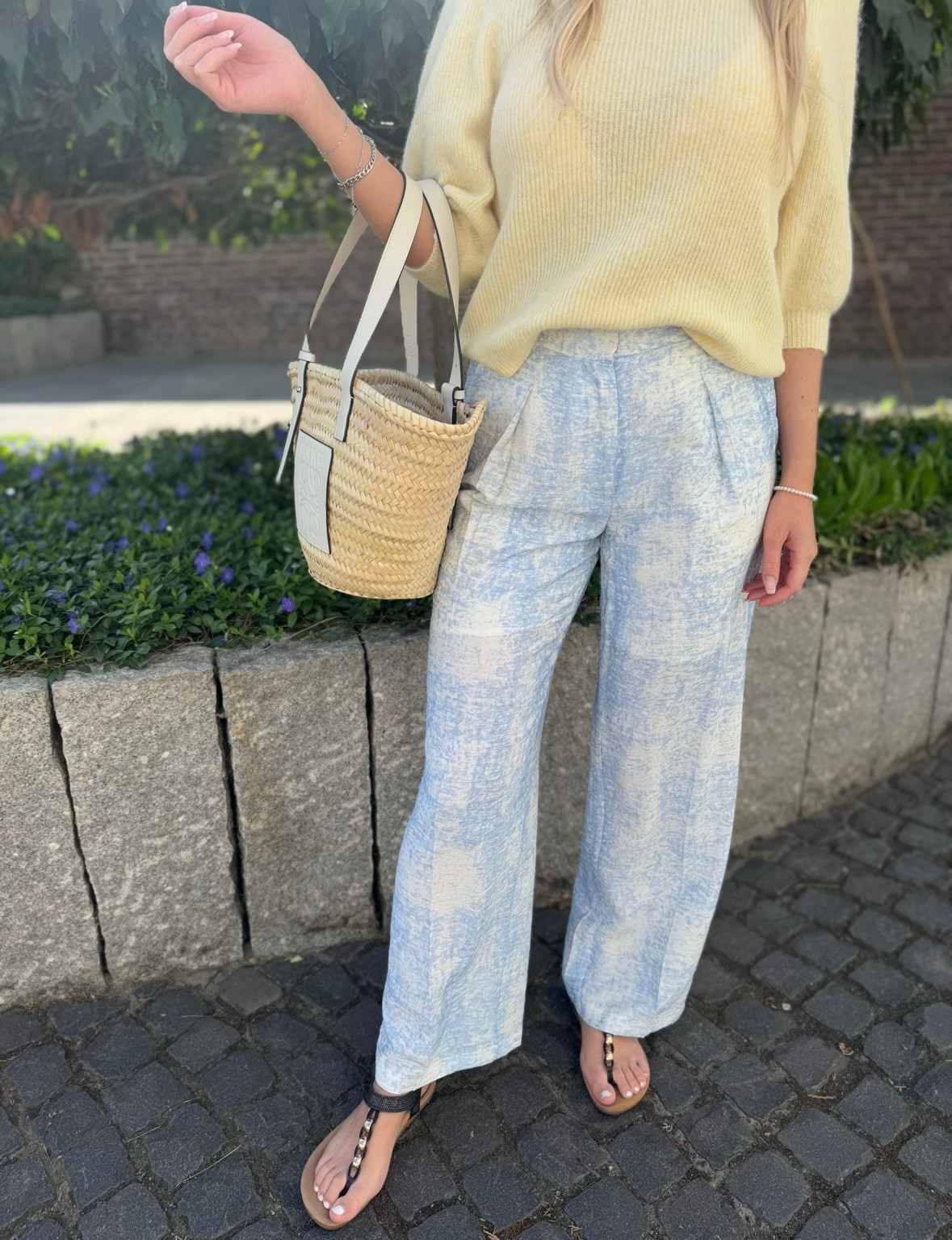 Stoffhose mit Print - Hellblau