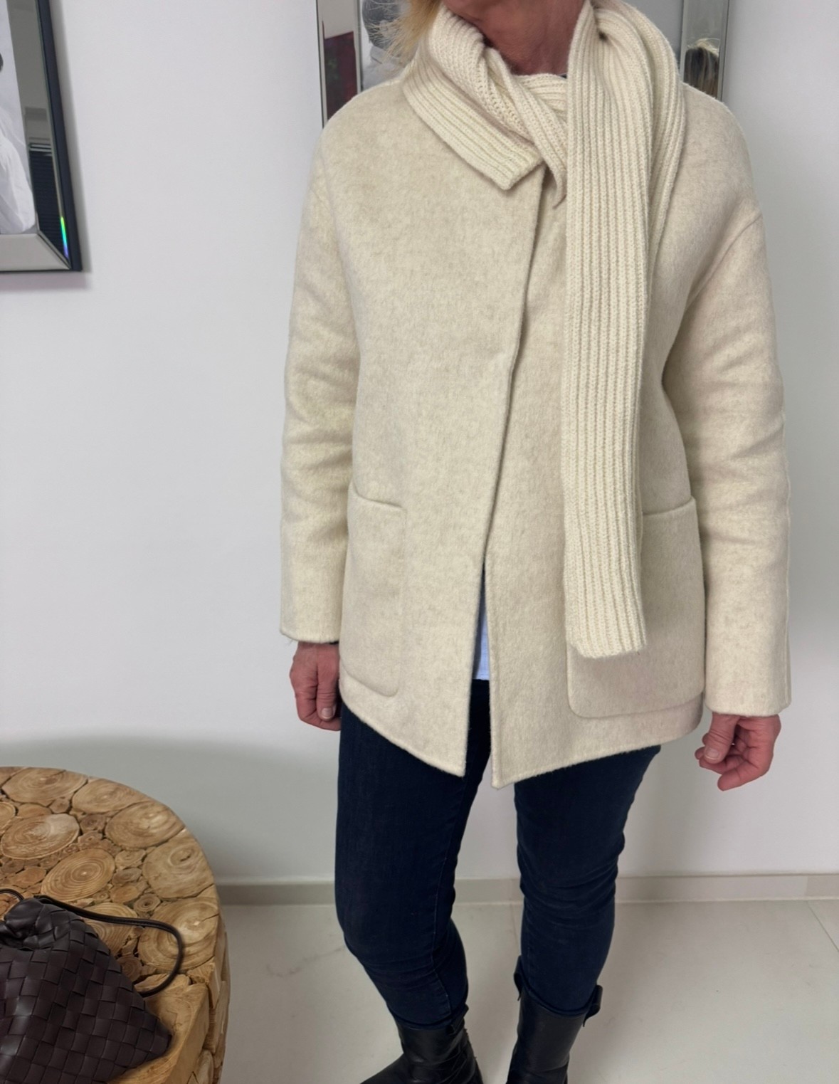 JACKE AUS 100%  WOLLE - HANDGEFERTIGTER (Creme)