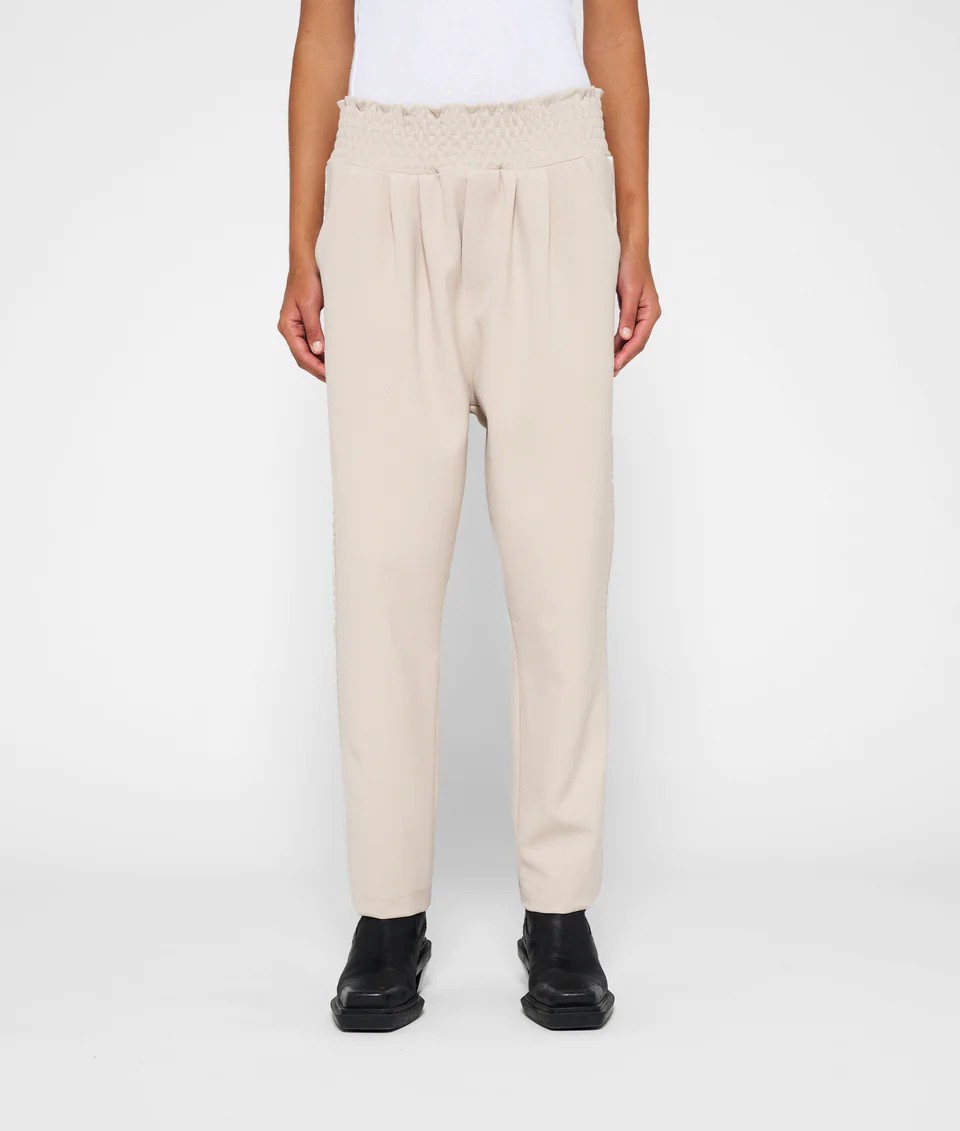 CREPE PANTS