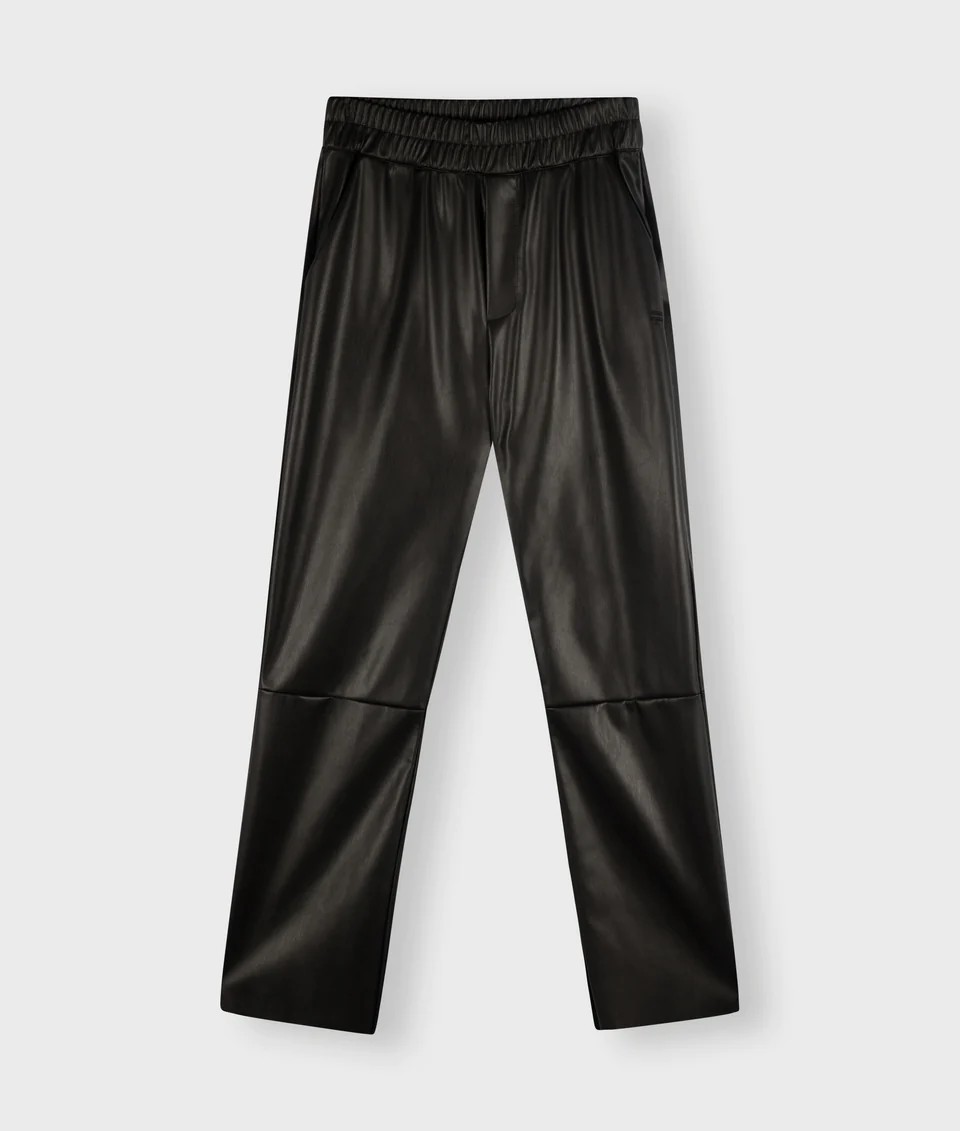 LEATHER LOOK CROPPED JOGGER