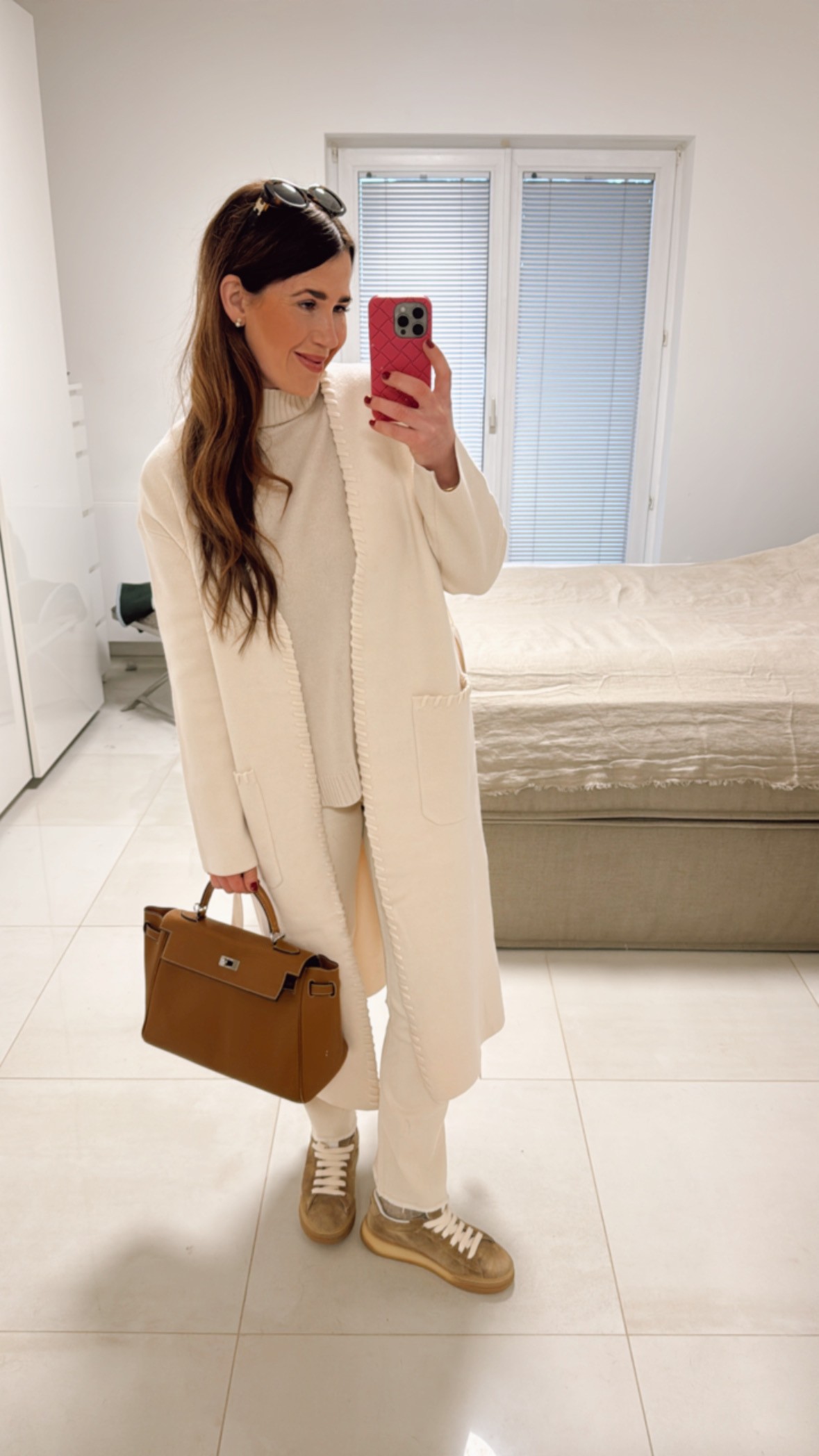 Cardigan mit breiter Naht - Creme