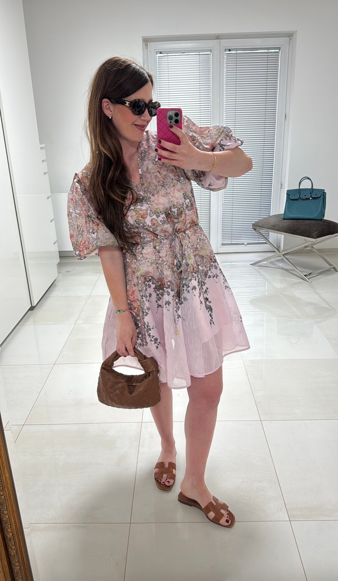 Kleid mit Print und Bindegurt