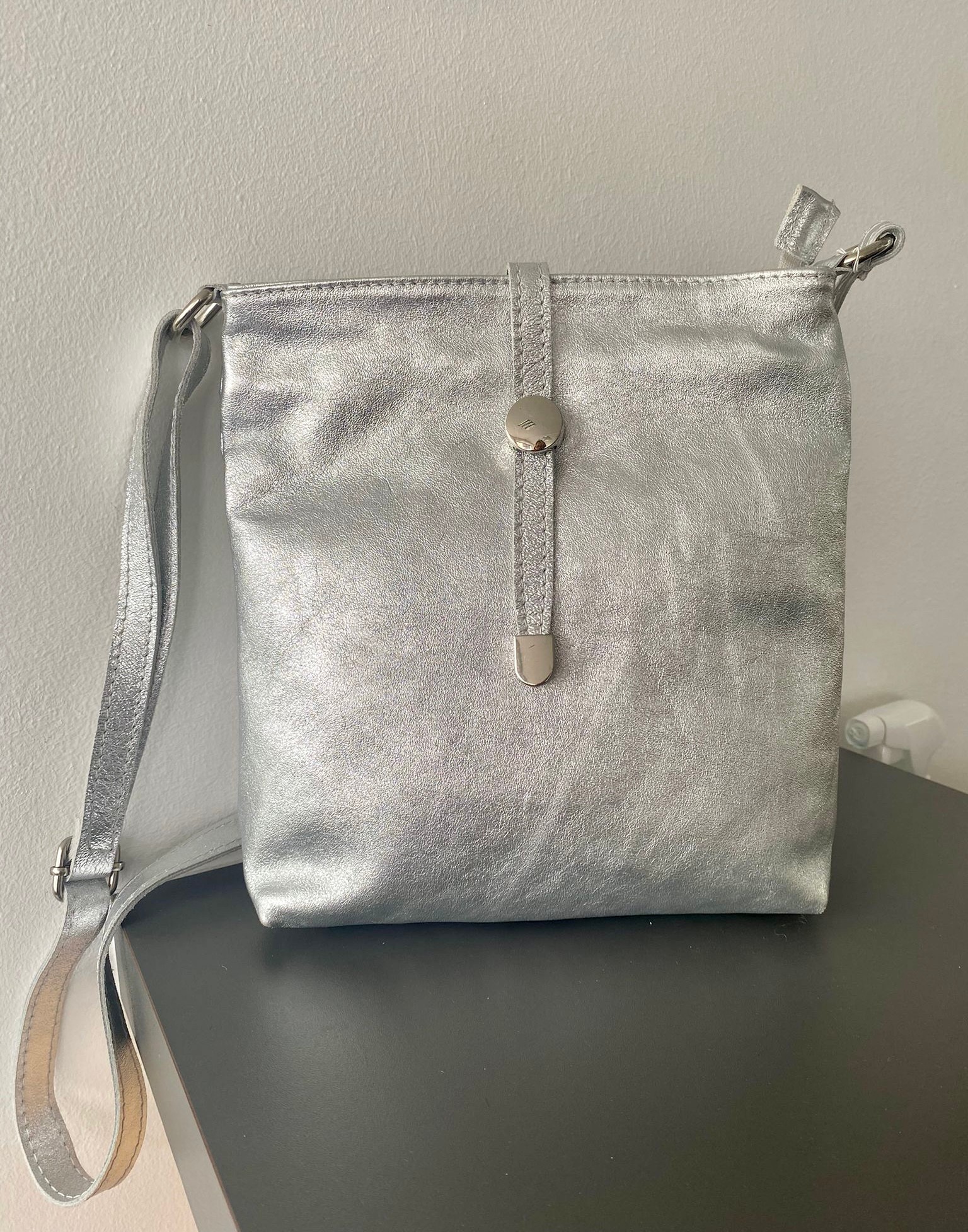 Handtasche aus Leder - Silber