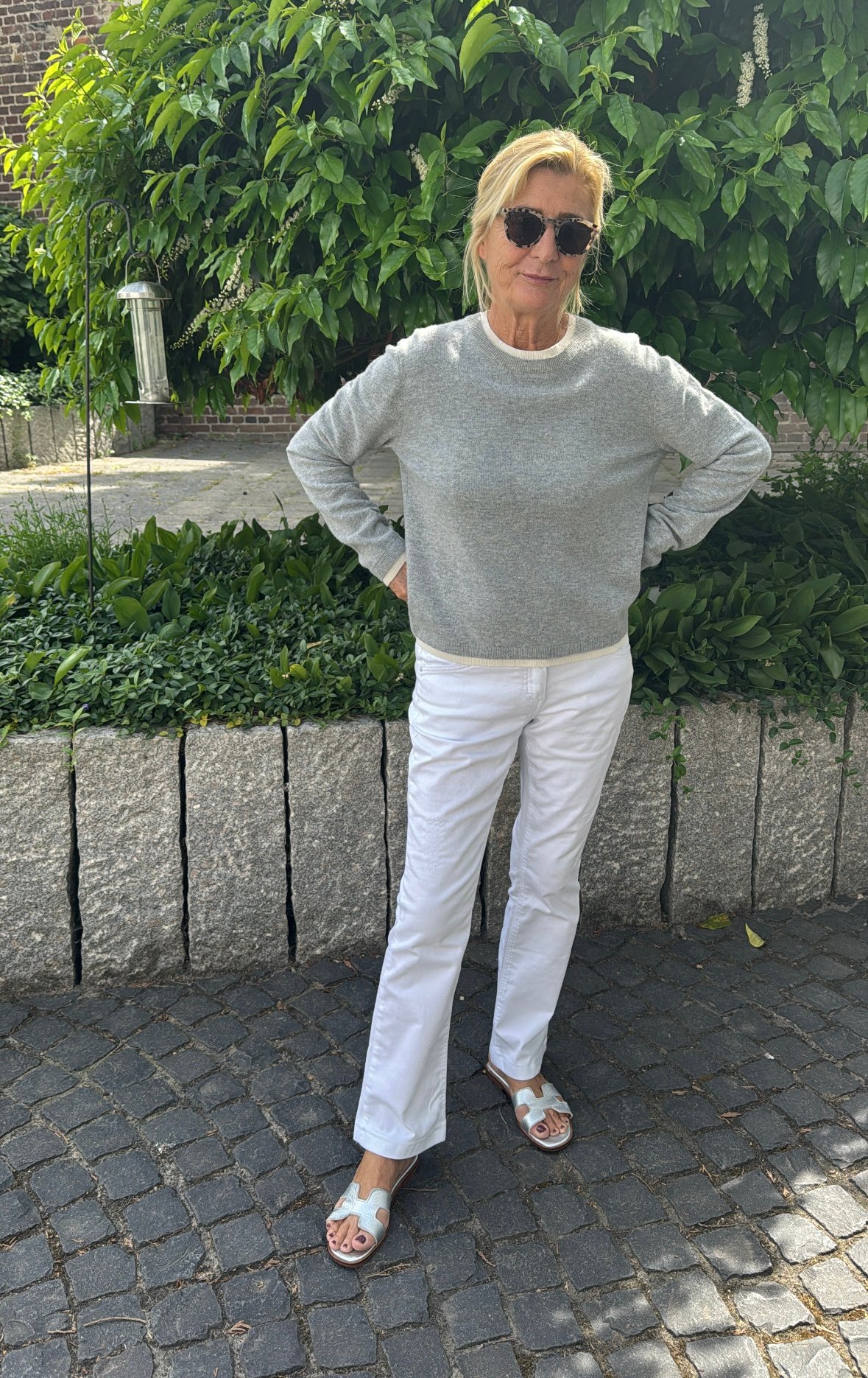 Dünner Pullover - Grau