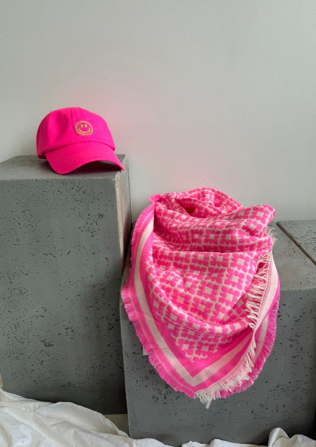 Kappe mit Smiley - Pink