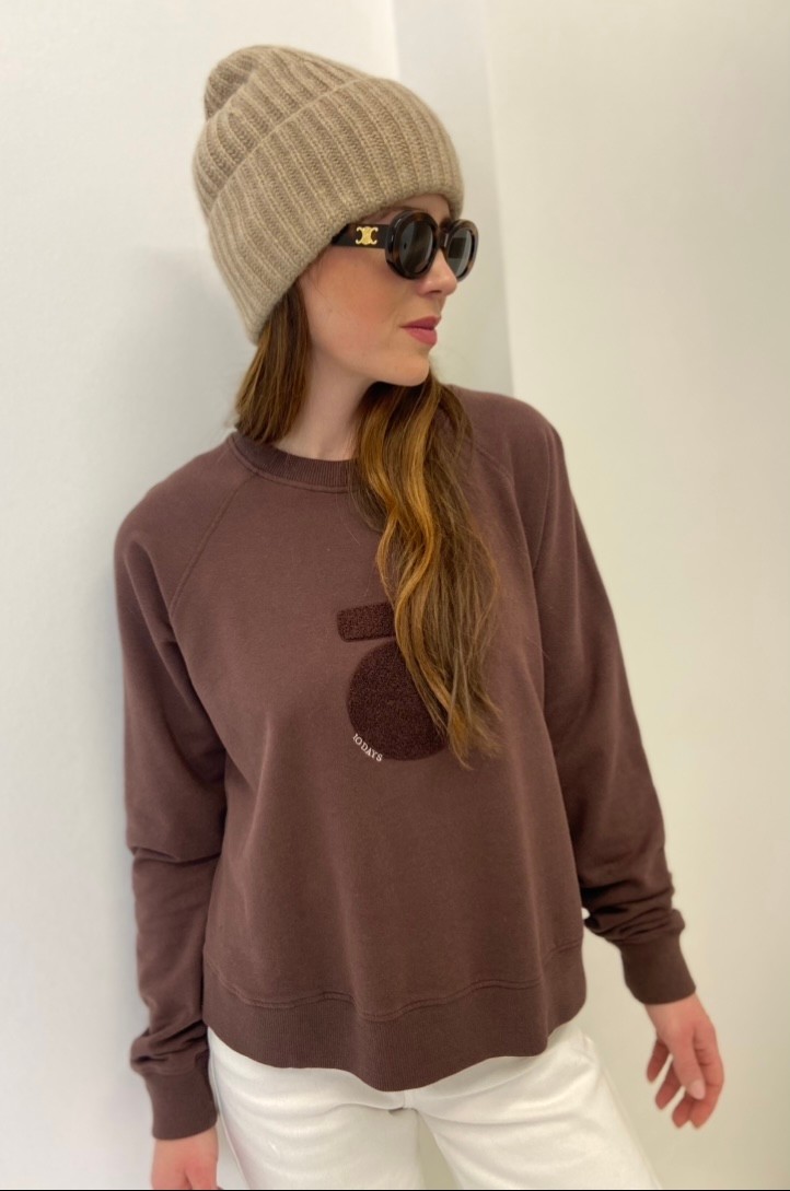 CROPPED ICON SWEATER