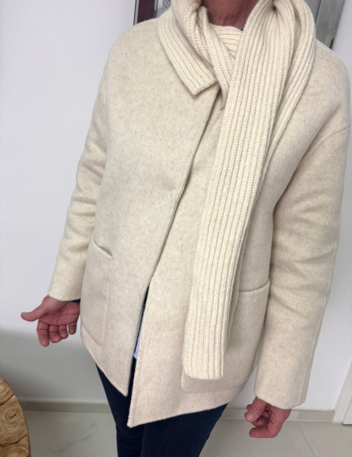 JACKE AUS 100%  WOLLE - HANDGEFERTIGTER (Creme)