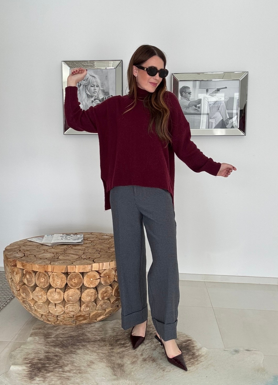 Gerade geschnittene Hose mit Hahnentrittmuster und Saum