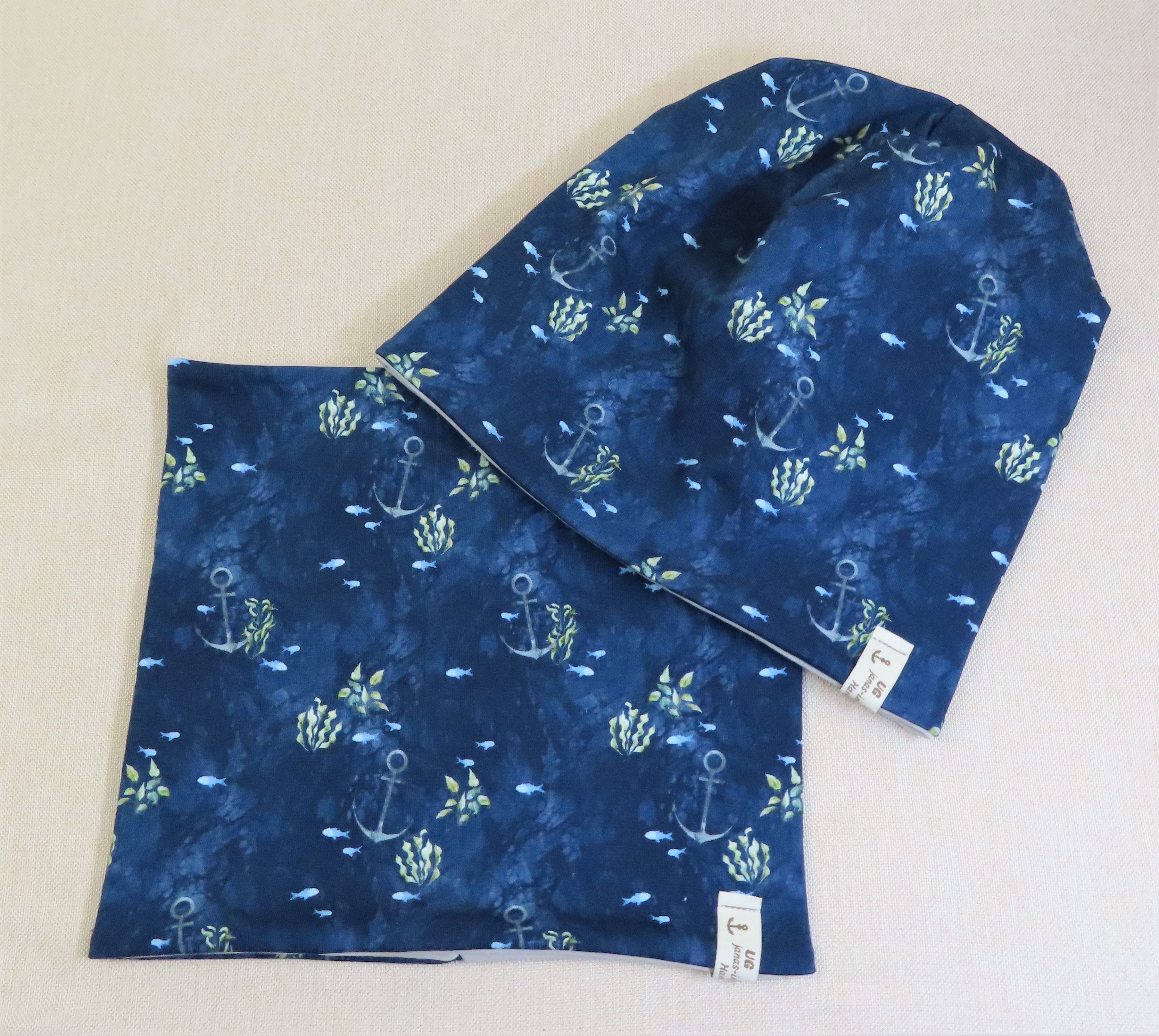 Beanie-Set, Anker mit Fischen und Algen, maritim