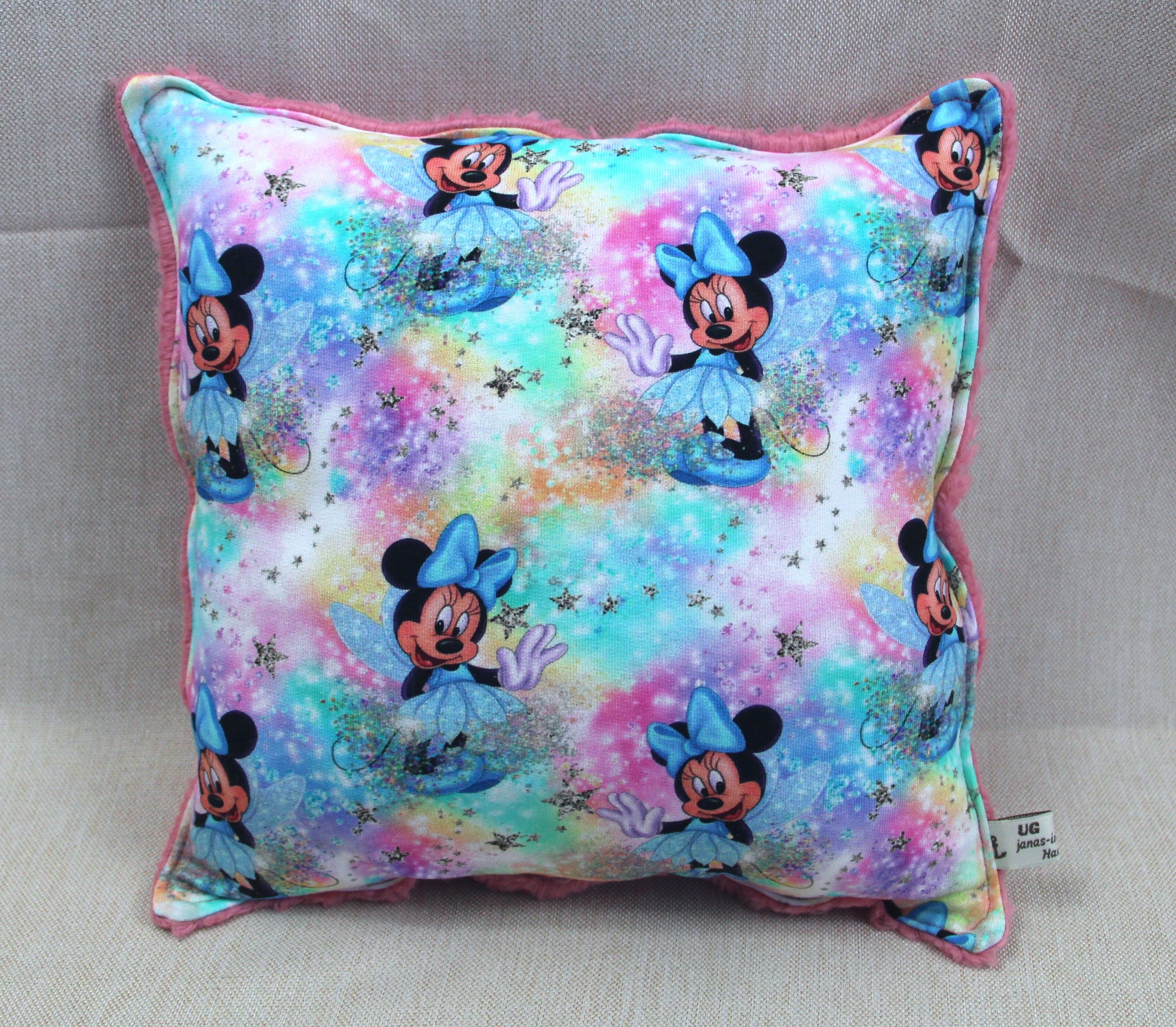 Deko-Kuschelkissen, Maus mit blauer Schleife, 25x25cm