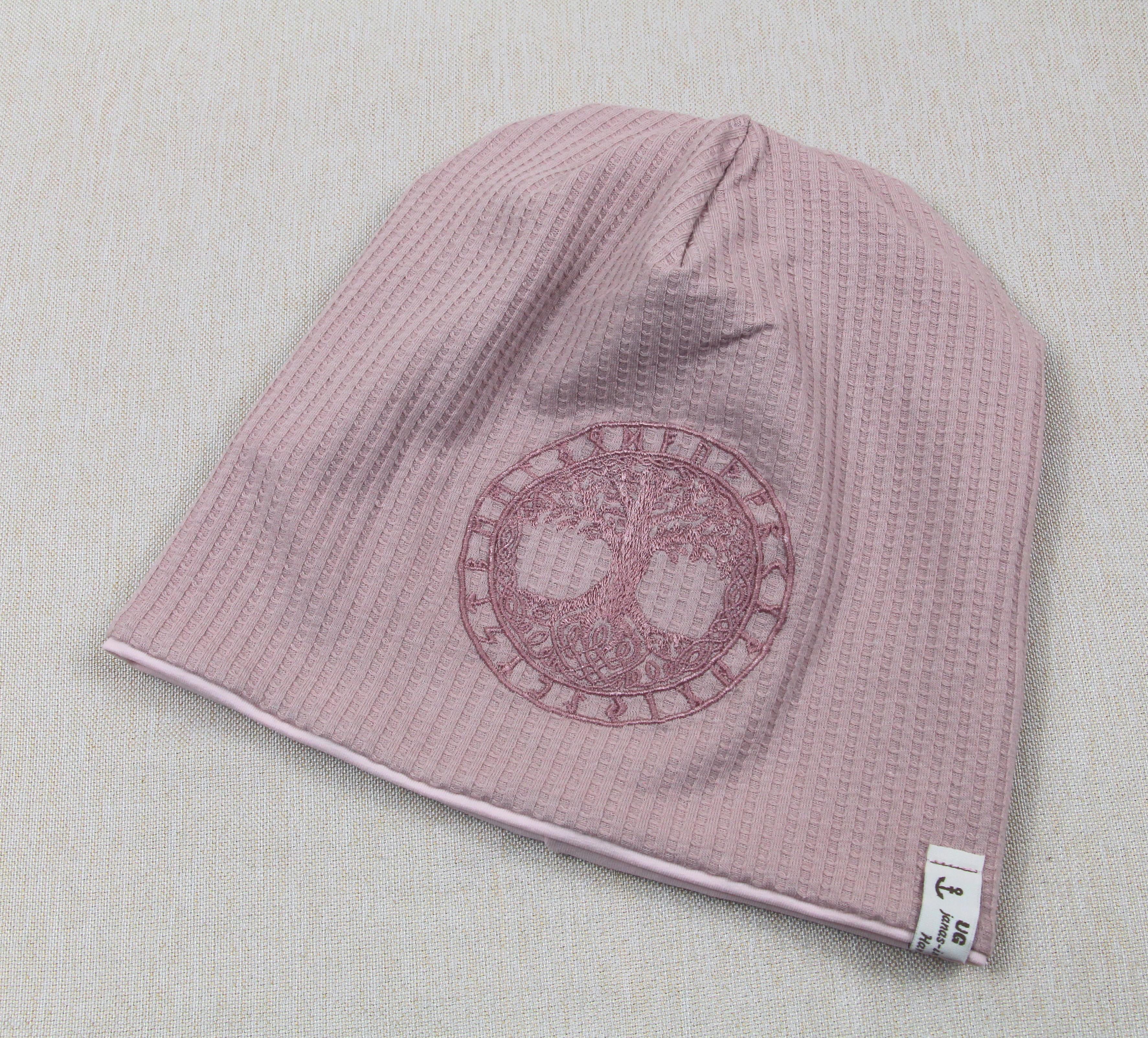 Beanie, Mütze, Chemomütze, Yggdrasil, altrosa mit eigener Stickerei