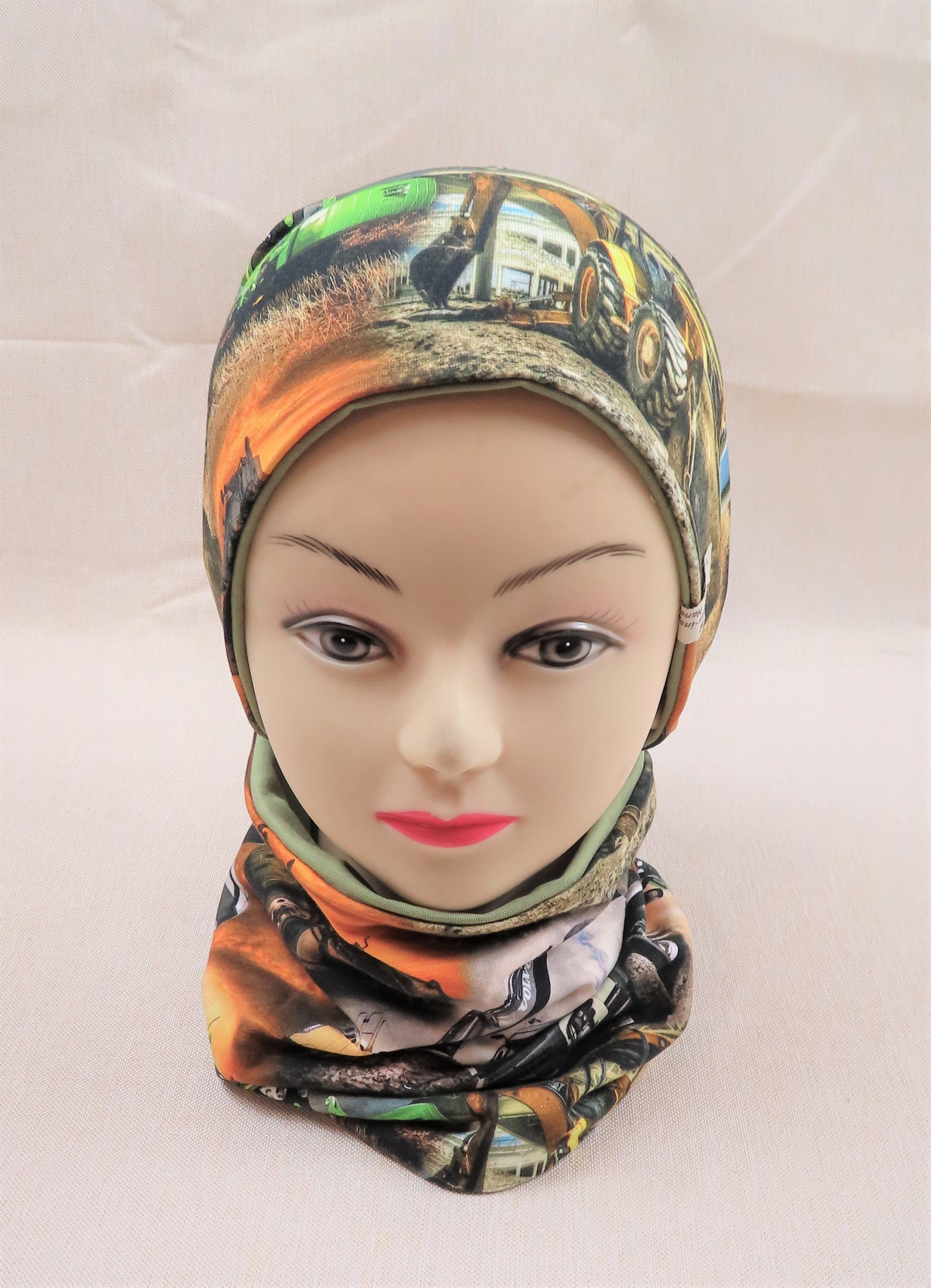 Beanie-Set, Landmaschinen bei der Arbeit