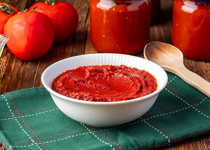How to Make Homemade Tomato Paste?