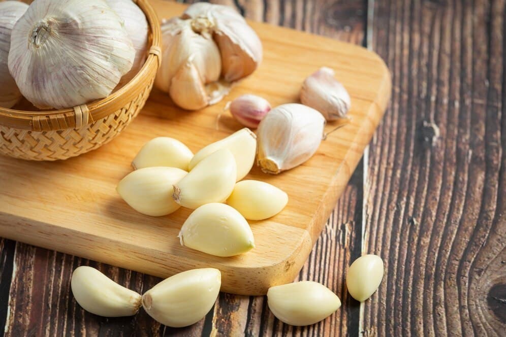 What Are the Health Benefits of Garlic?