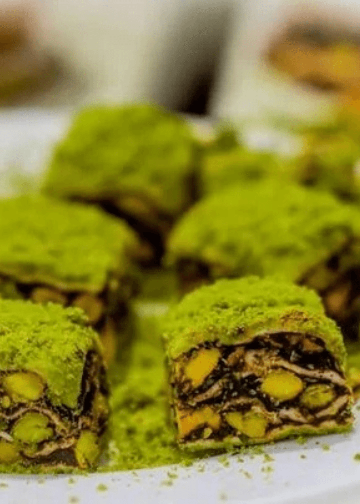 Antep Fıstıklı ve Çikolatalı Baklava Lokum 300g