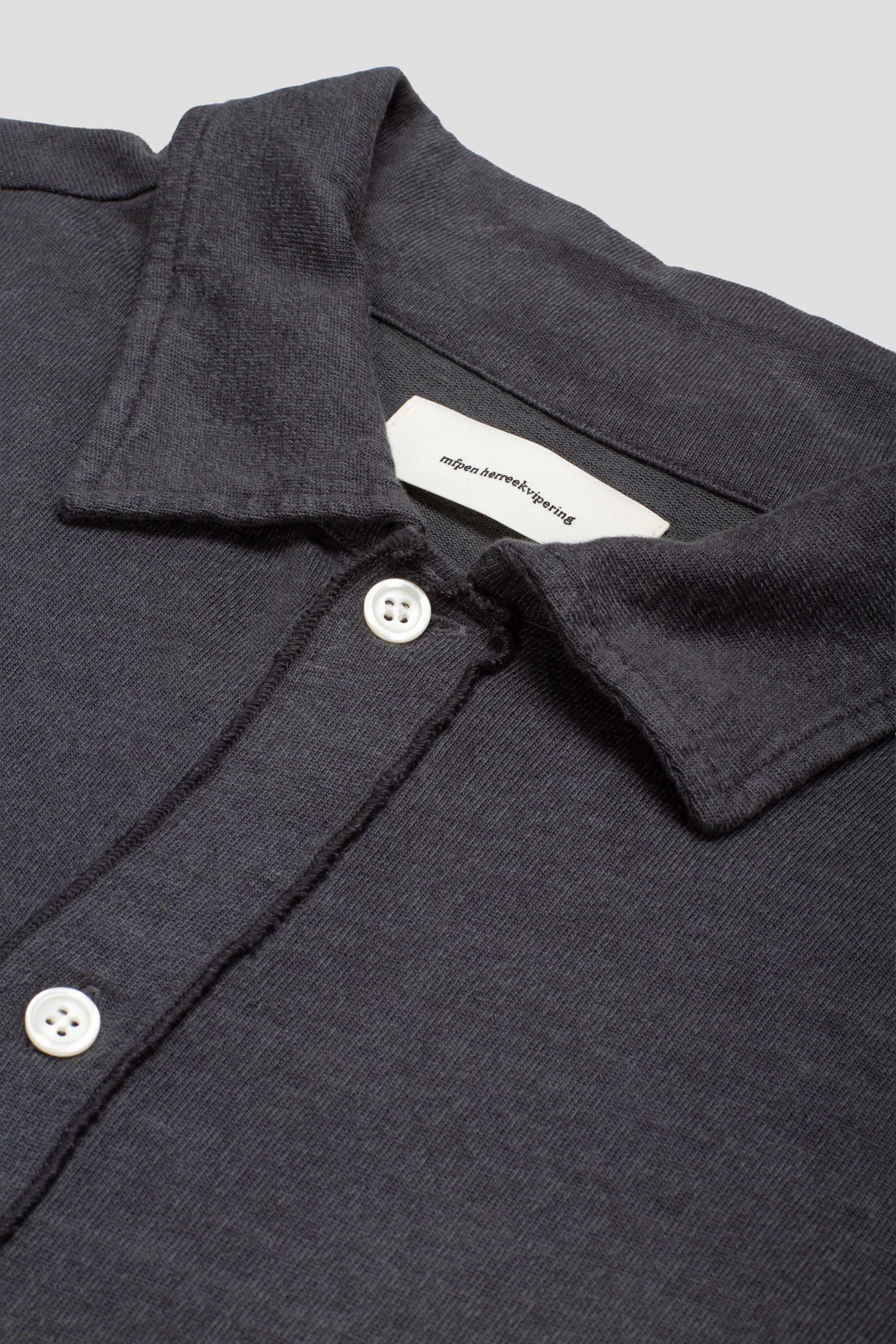 Raise Shirt Dark Lead