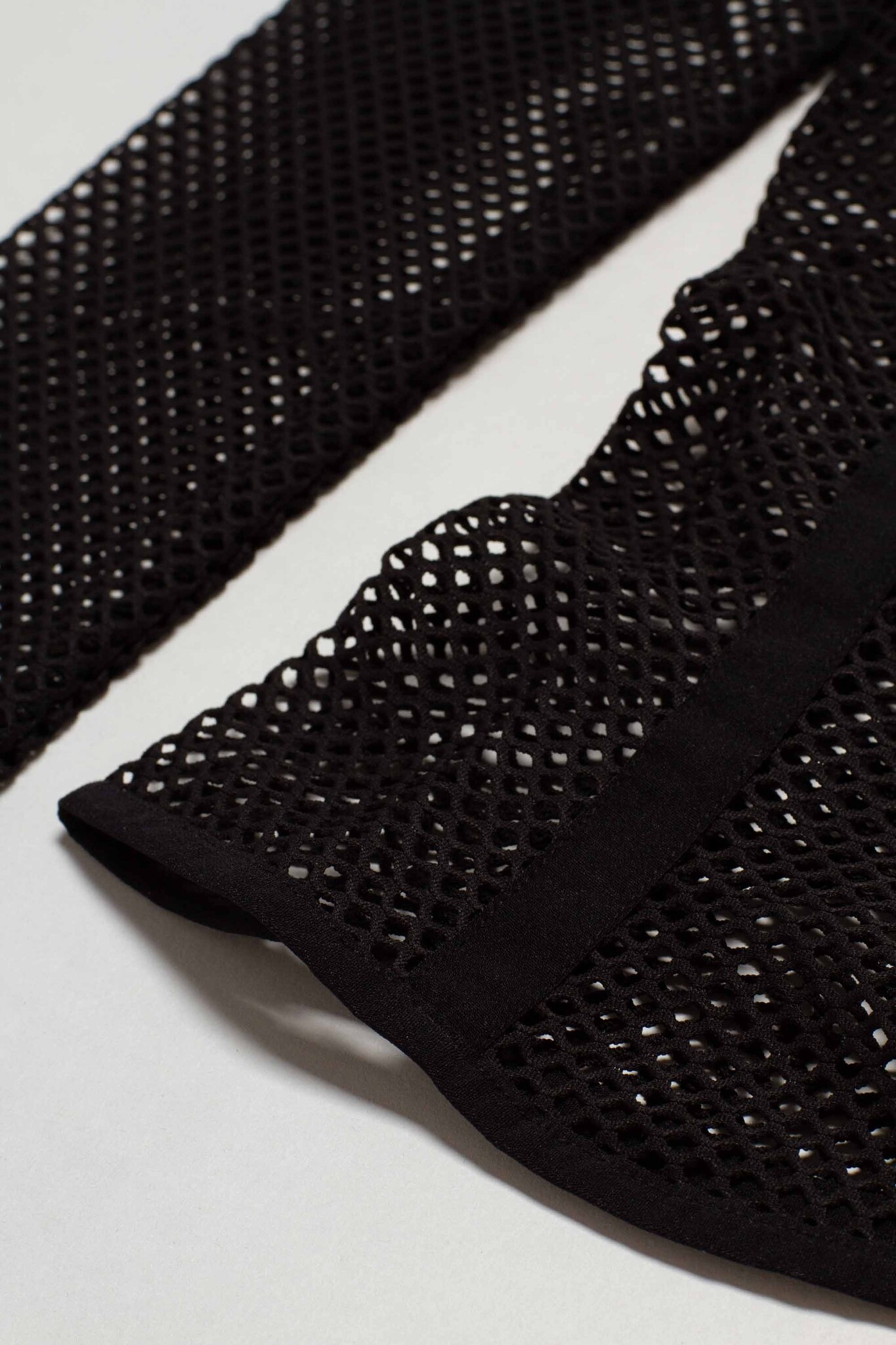 Fishnet Turtleneck Black