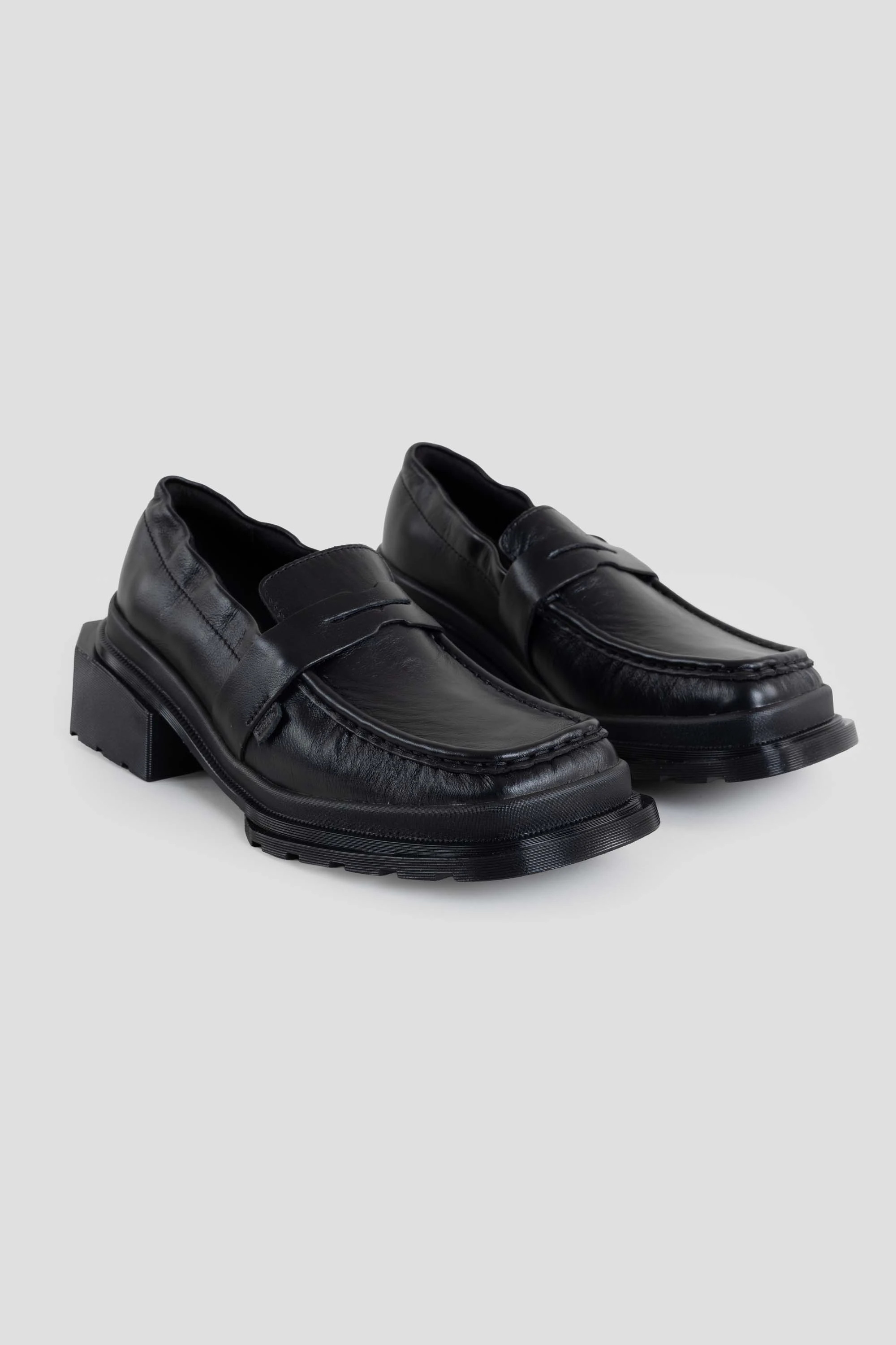 Maybole Loafers Black