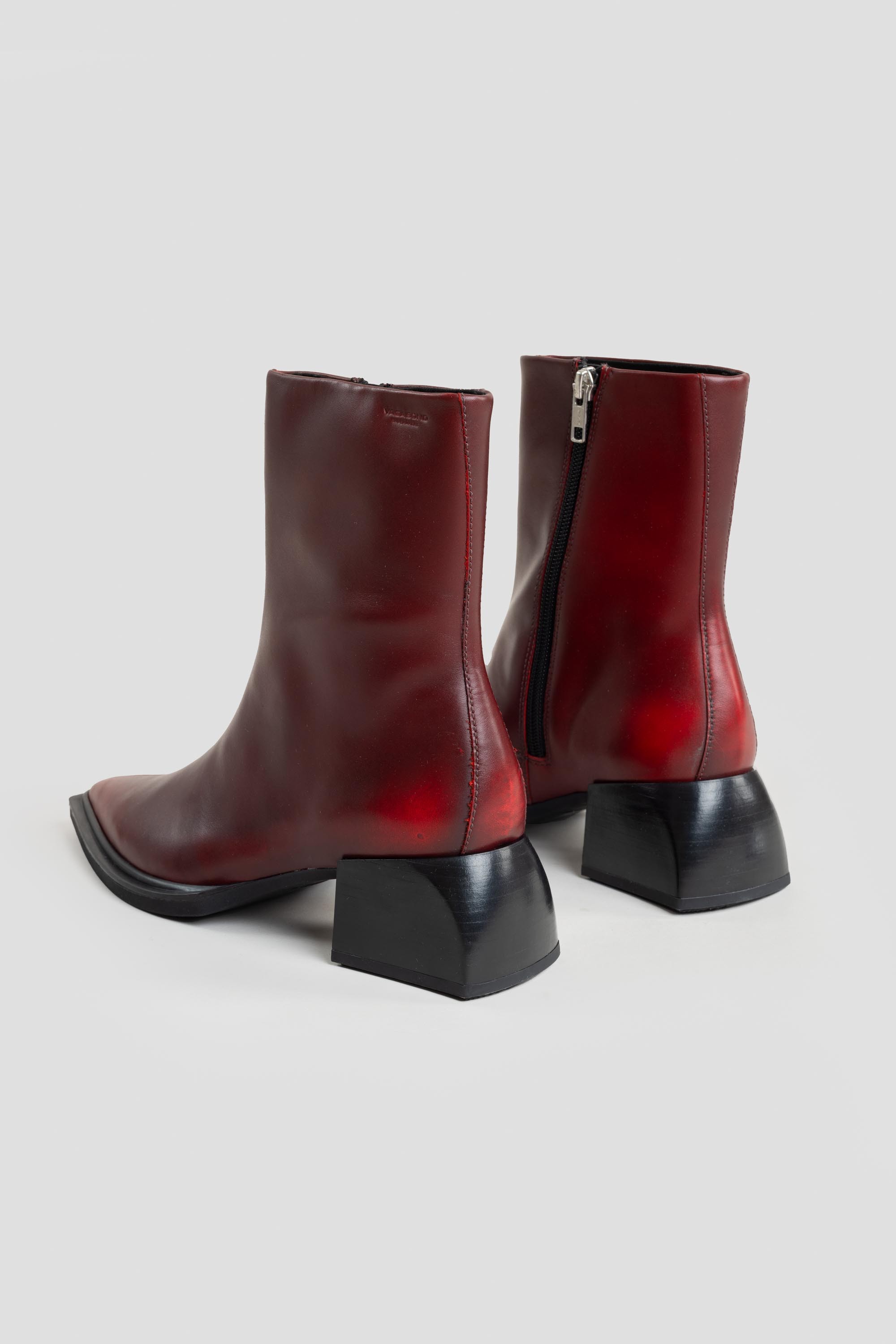 Vivian Boots Red