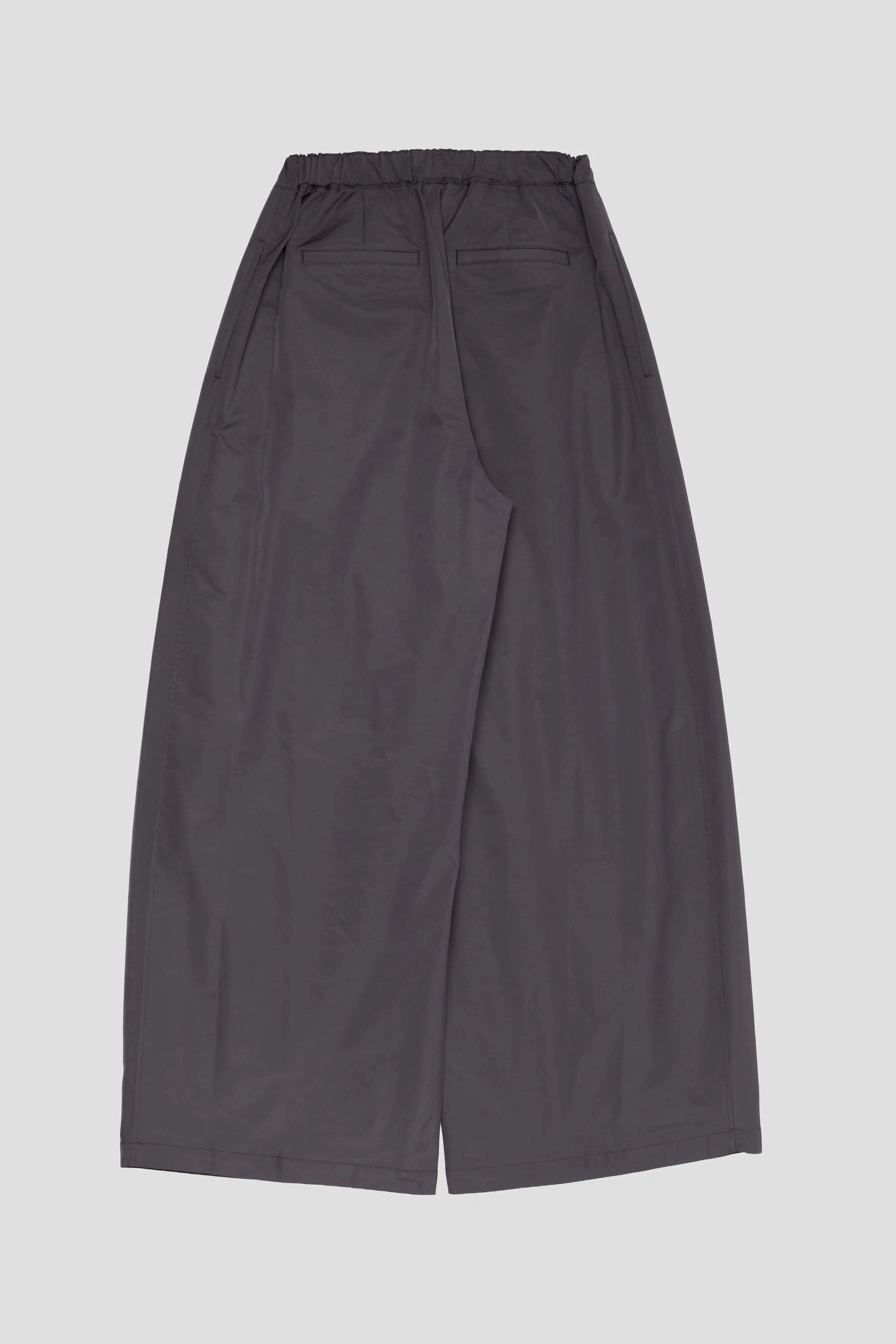 Two Tuck Balloon Pants Charcoal
