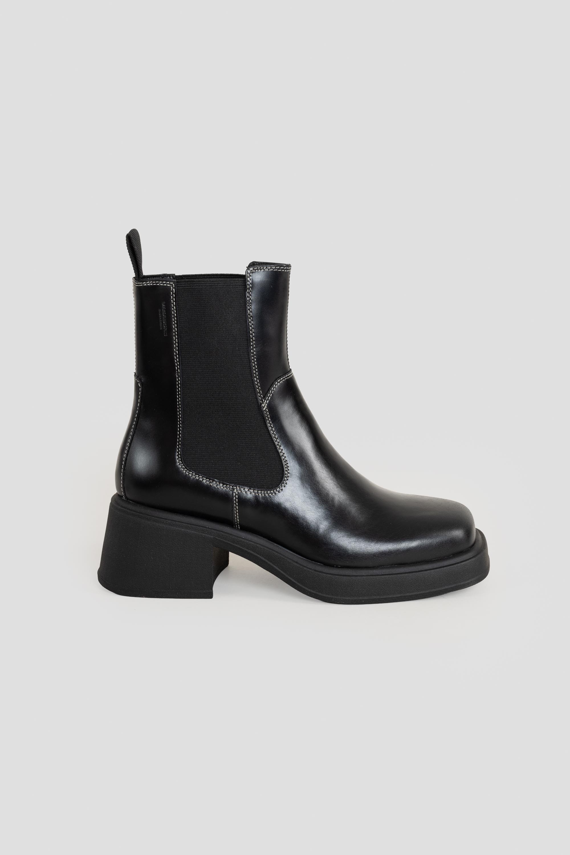 Dorah Boots Black/White