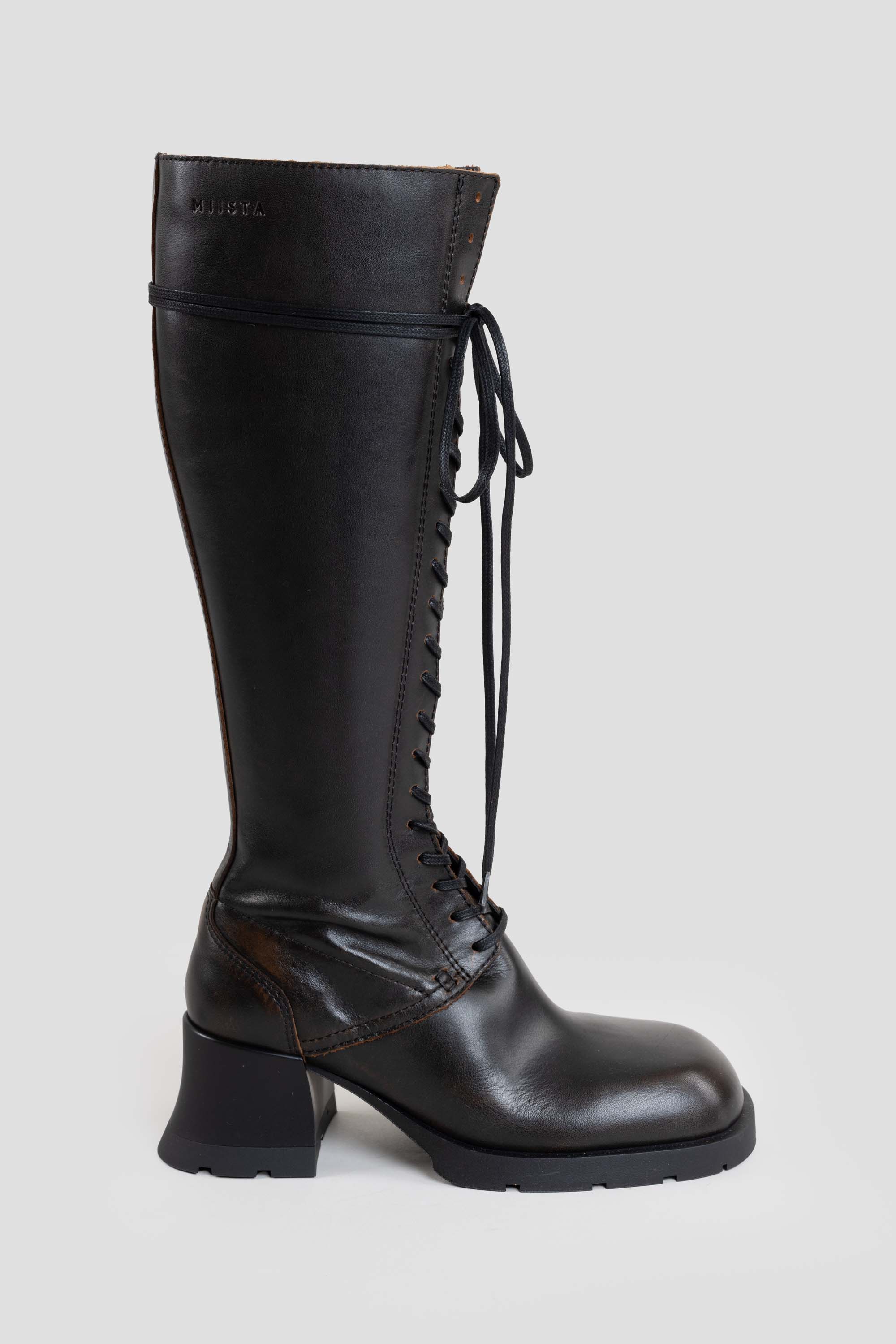 Michaela Lace Boots Brushed Brown