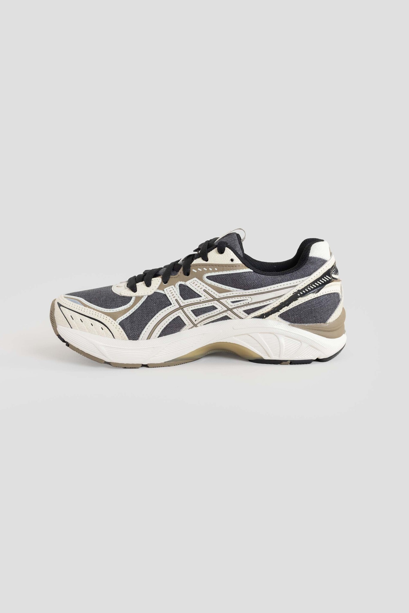 GT-2160 Black/Cream