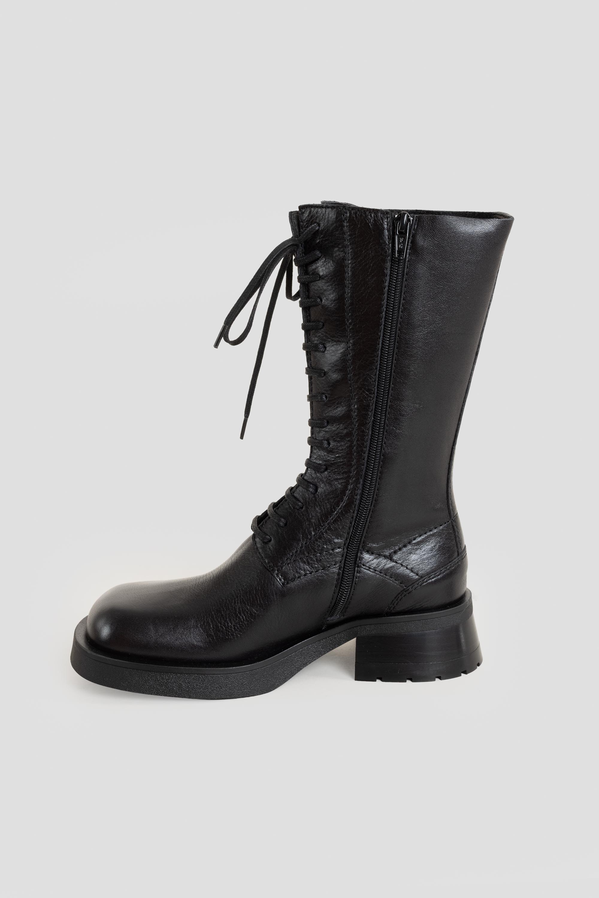 Vel Cord Boots Black