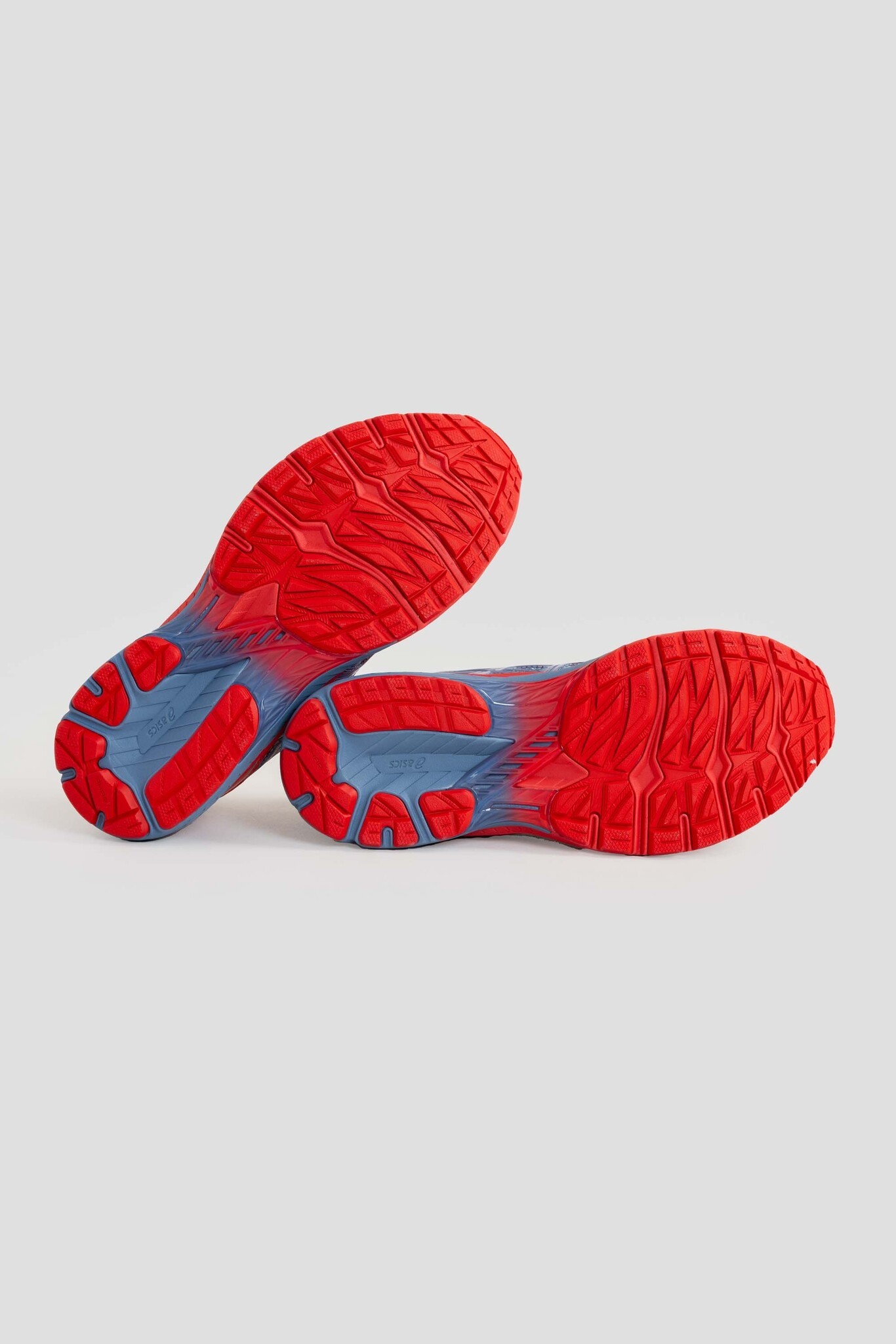 US4-S Gel Terrain Classic Red/Wood Crepe