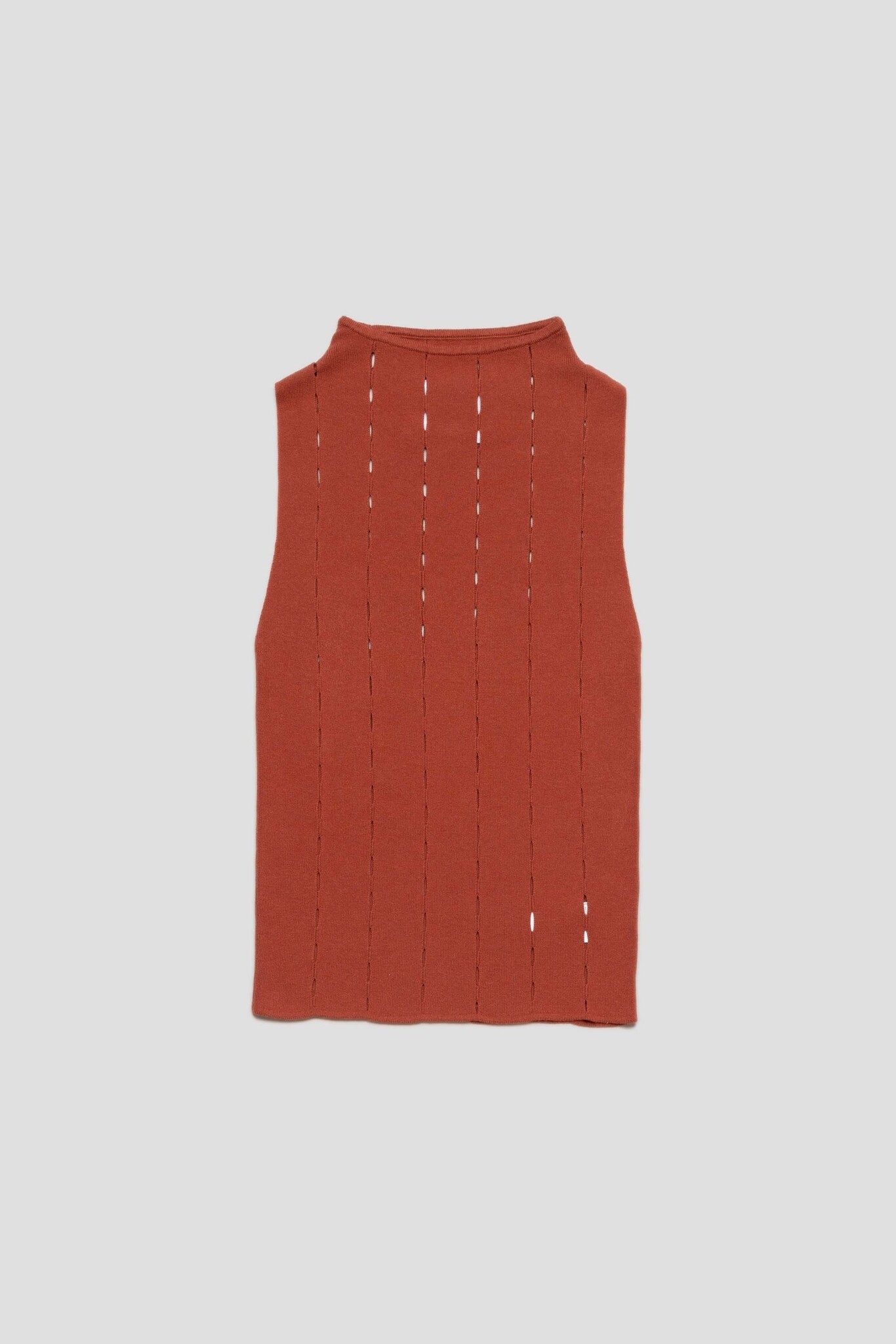 Biela Top with Micro Holes Rust