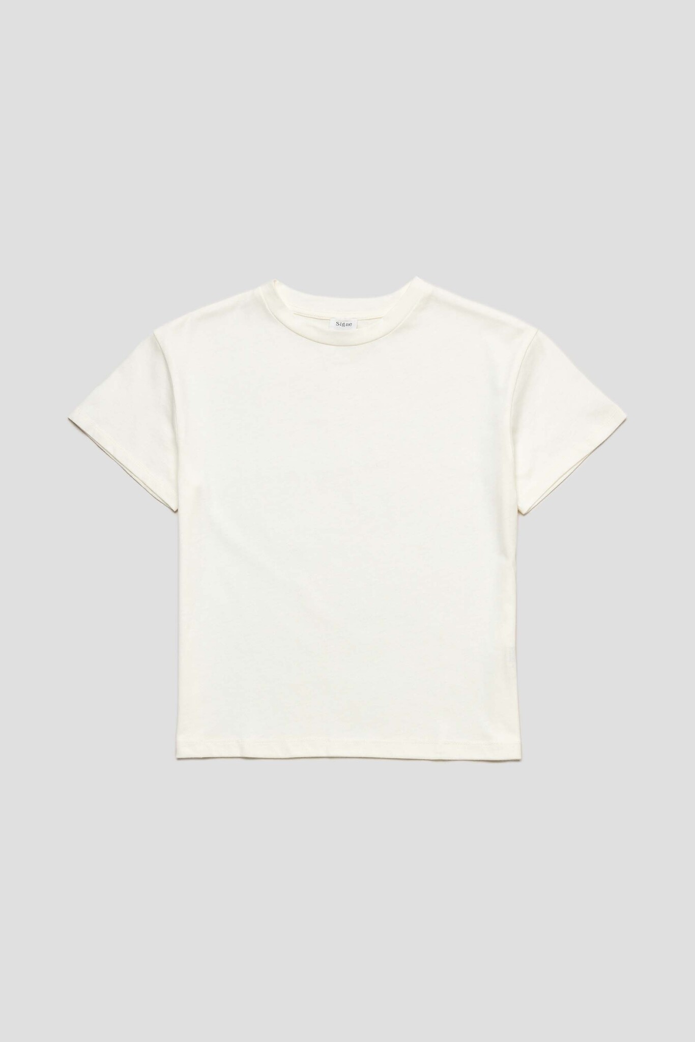 Saga Embroidered T-Shirt White
