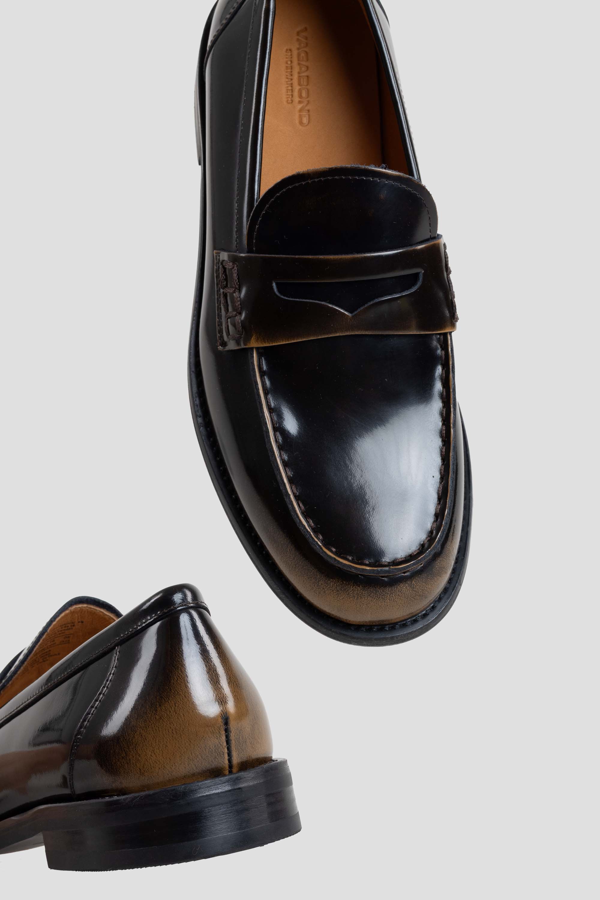 Linn Loafers Walnut
