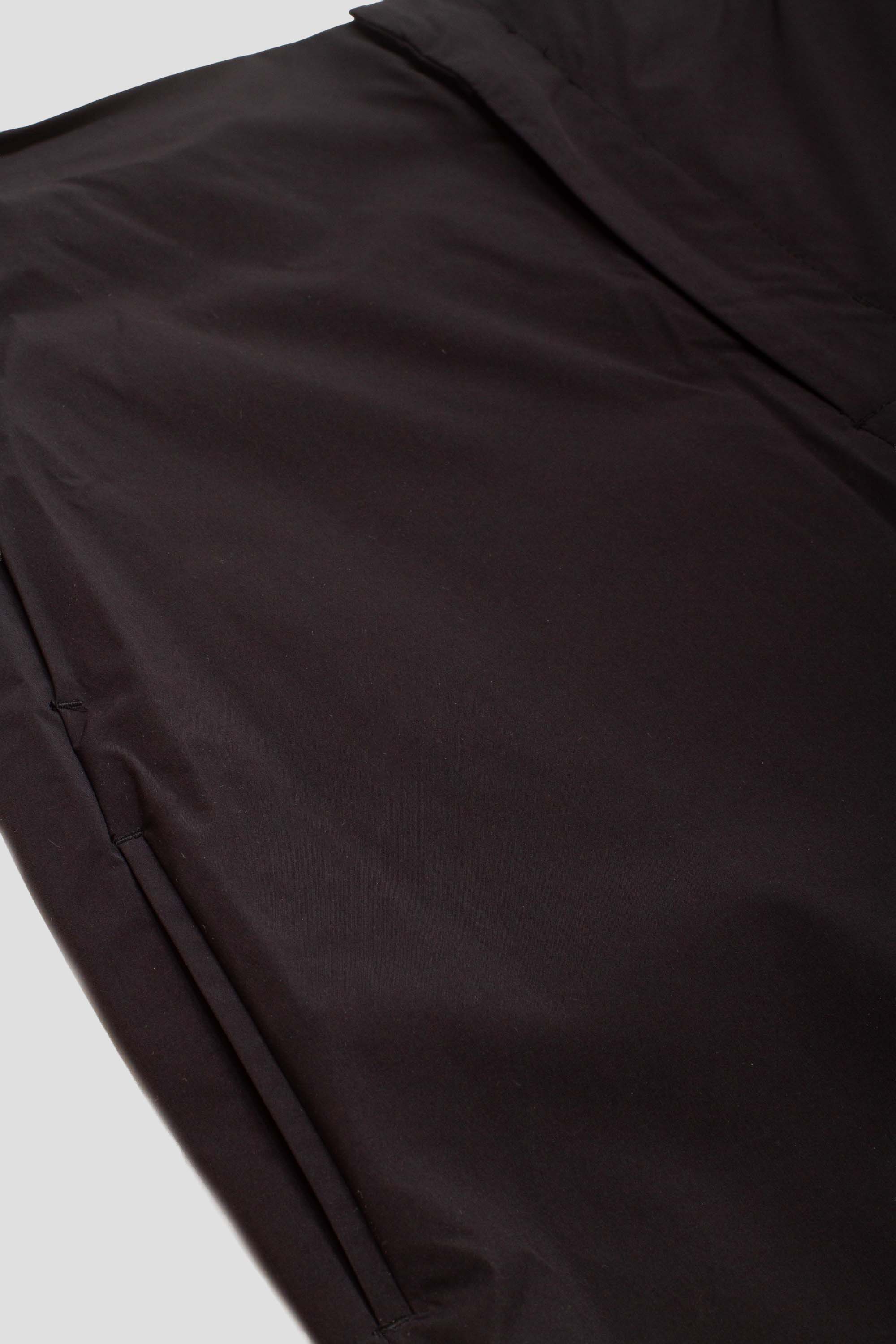 Curved Zip Banding Pants Black
