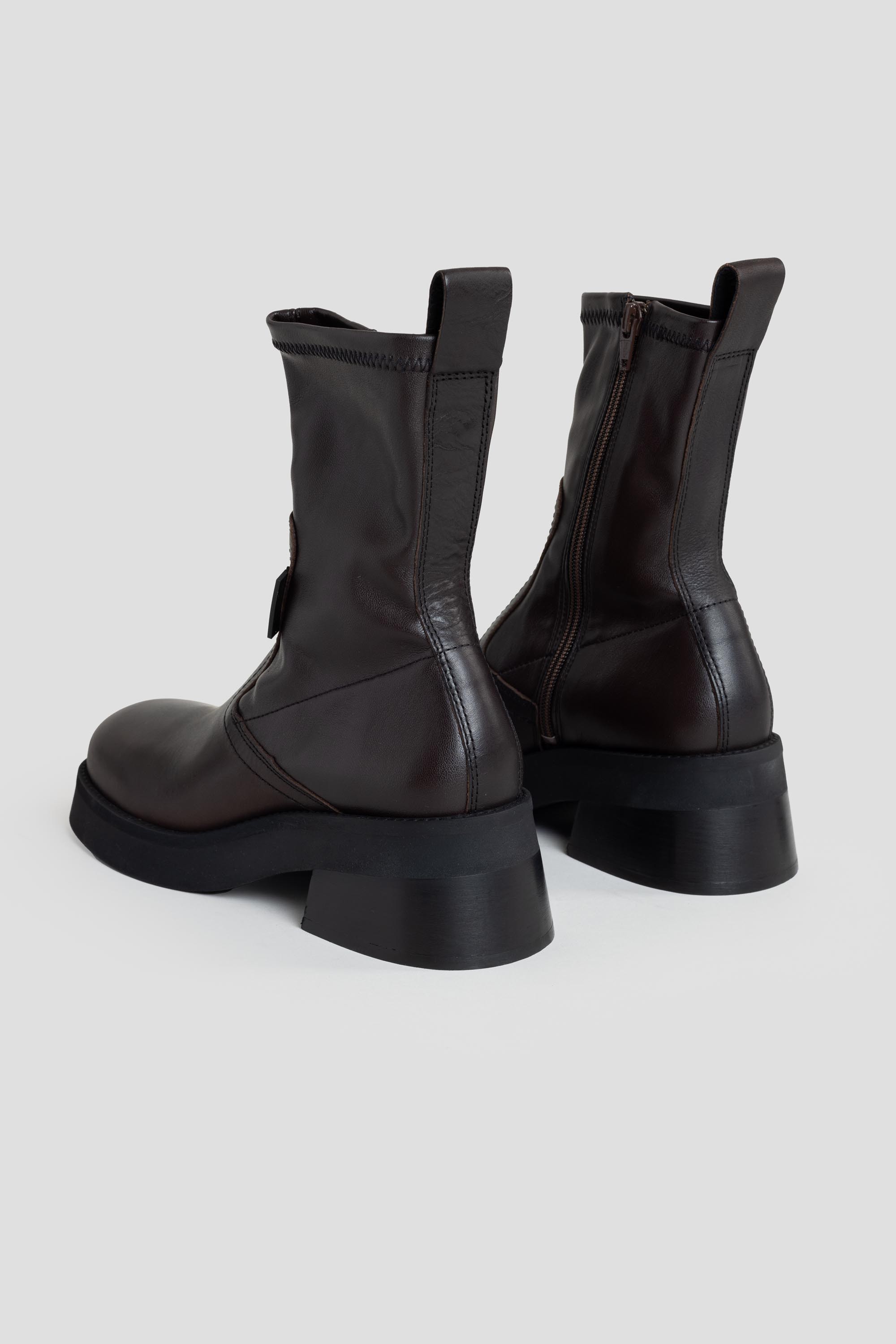 Oliana Boots Brown